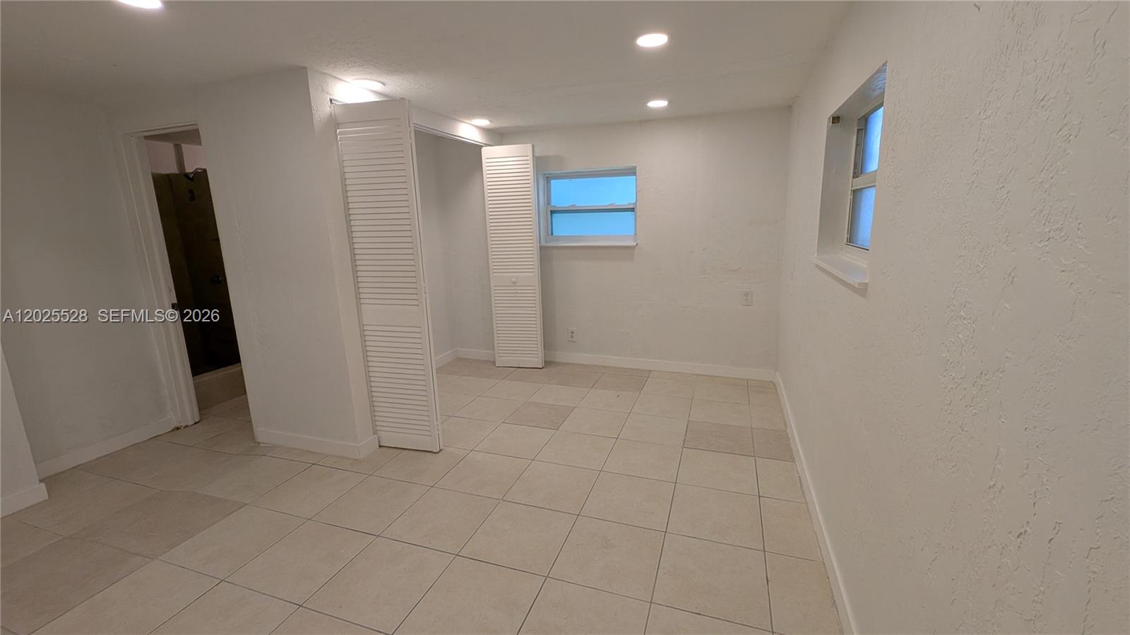 ATLANTIC SHORES DIXIE HIG - Residential Lease
