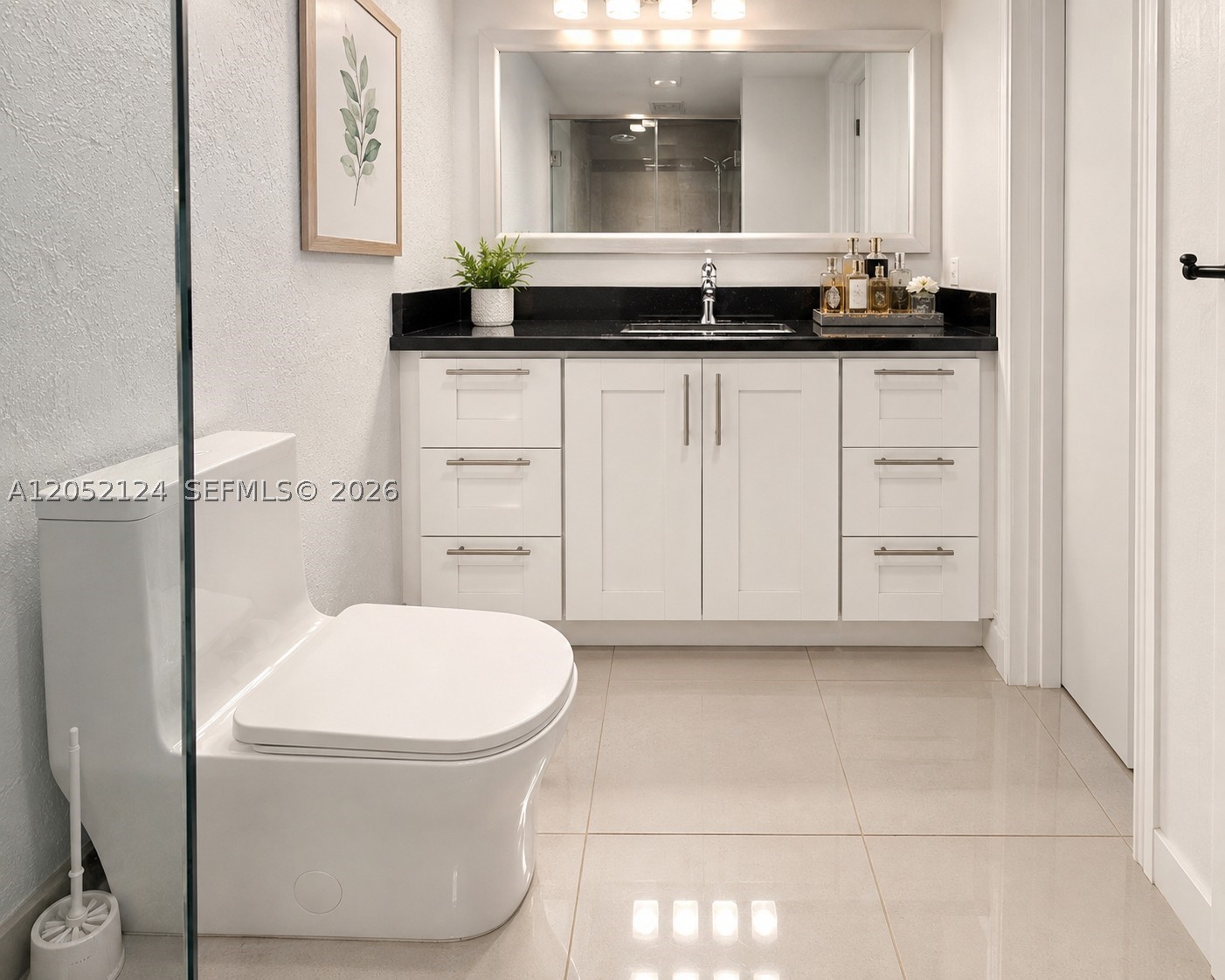 MEADOWBROOK TOWERS CONDO - Residential Lease