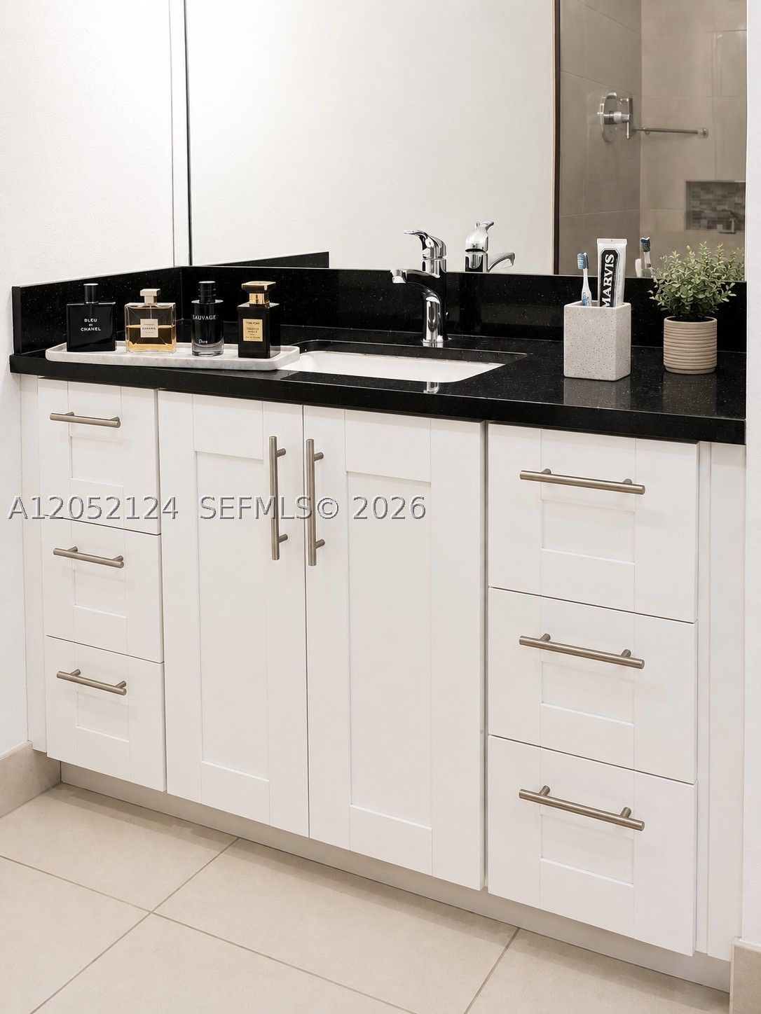 MEADOWBROOK TOWERS CONDO - Residential Lease