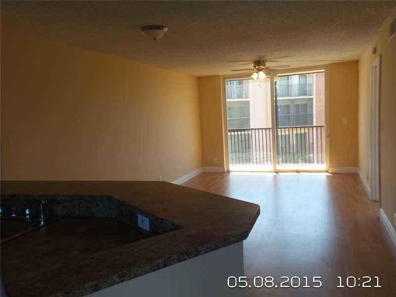 LAKESHORE AT UNIVERSITY P - Residential Lease