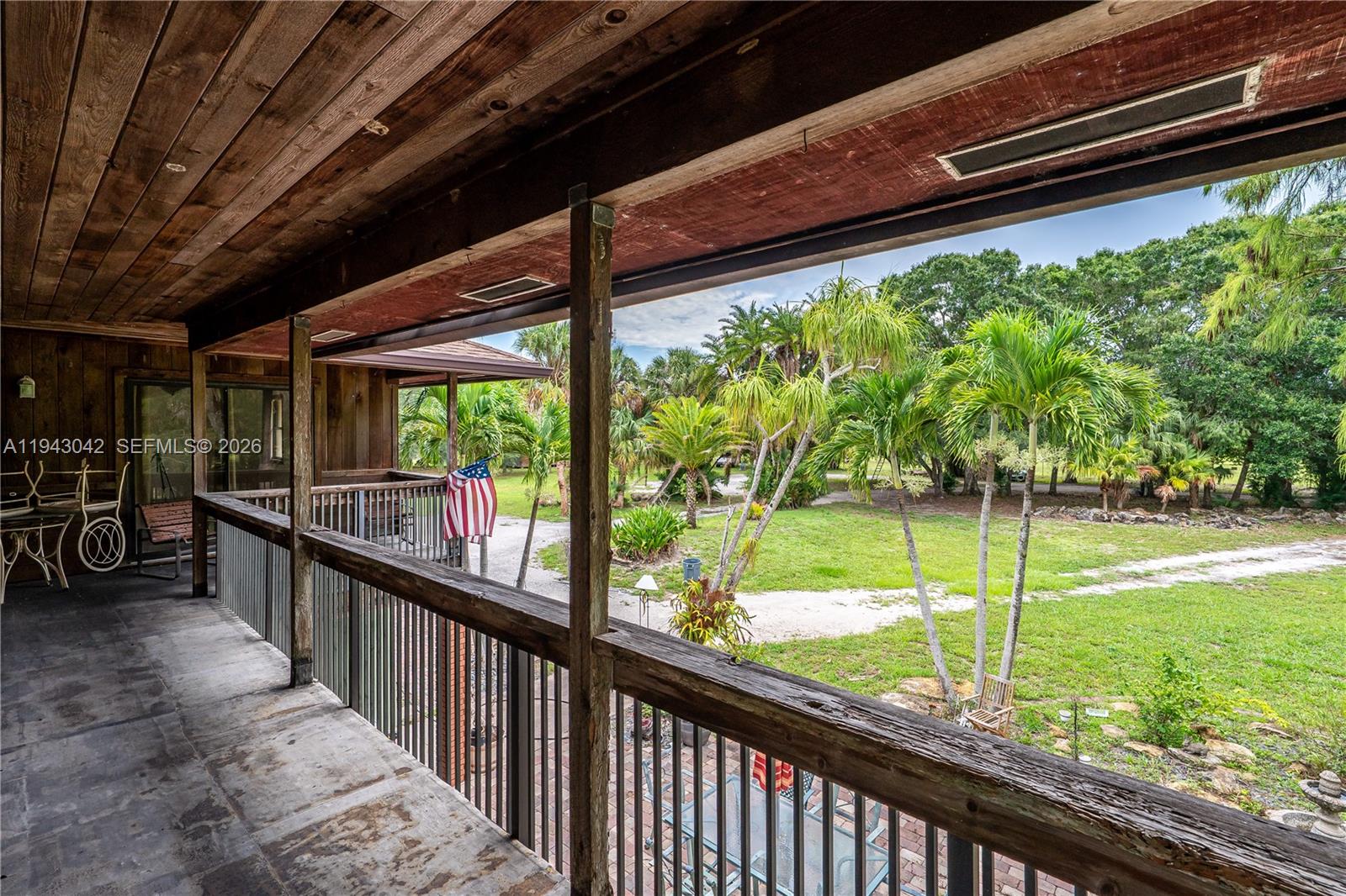 PALM BEACH FARMS CO 3 - Residential