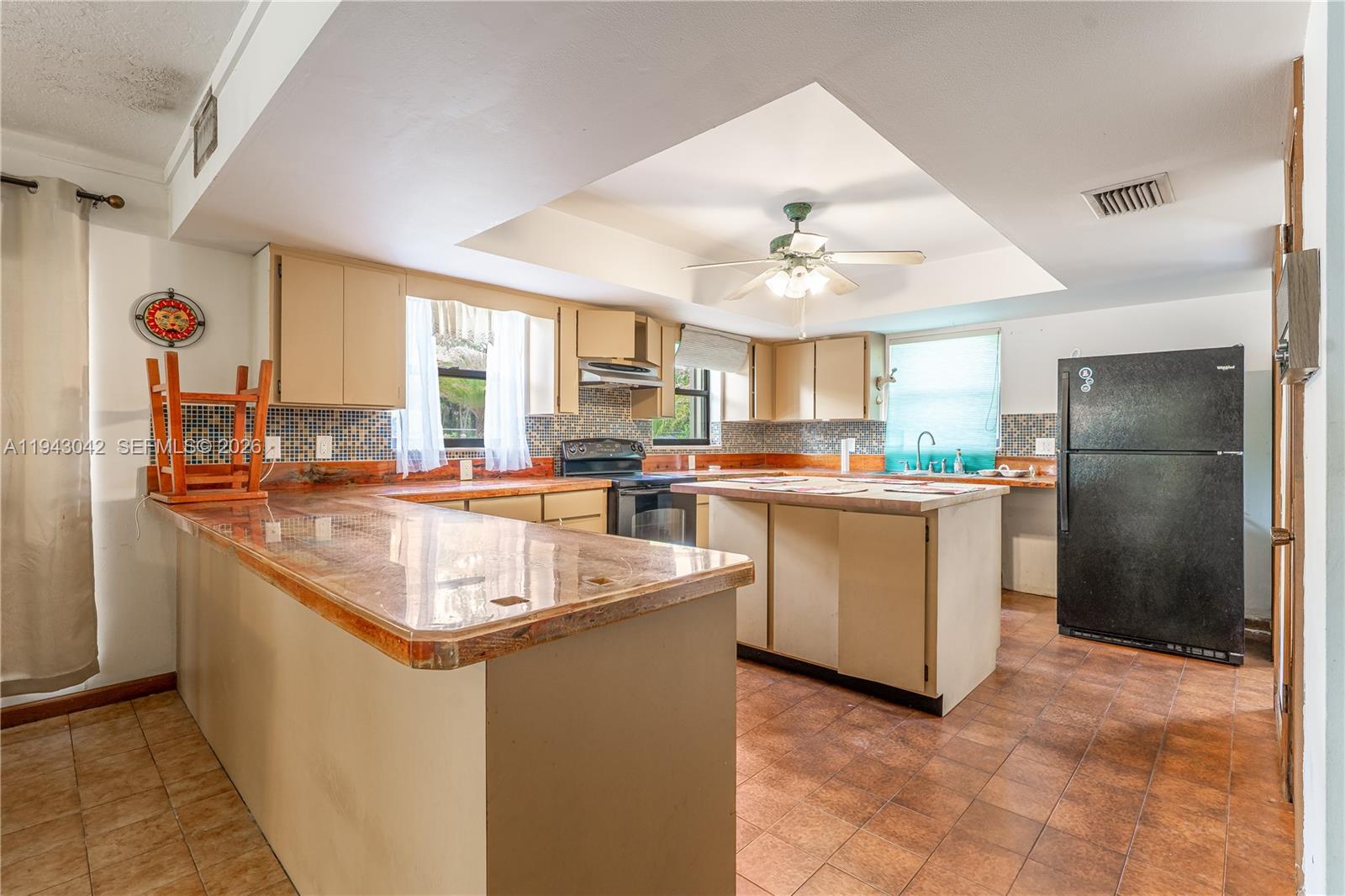 PALM BEACH FARMS CO 3 - Residential