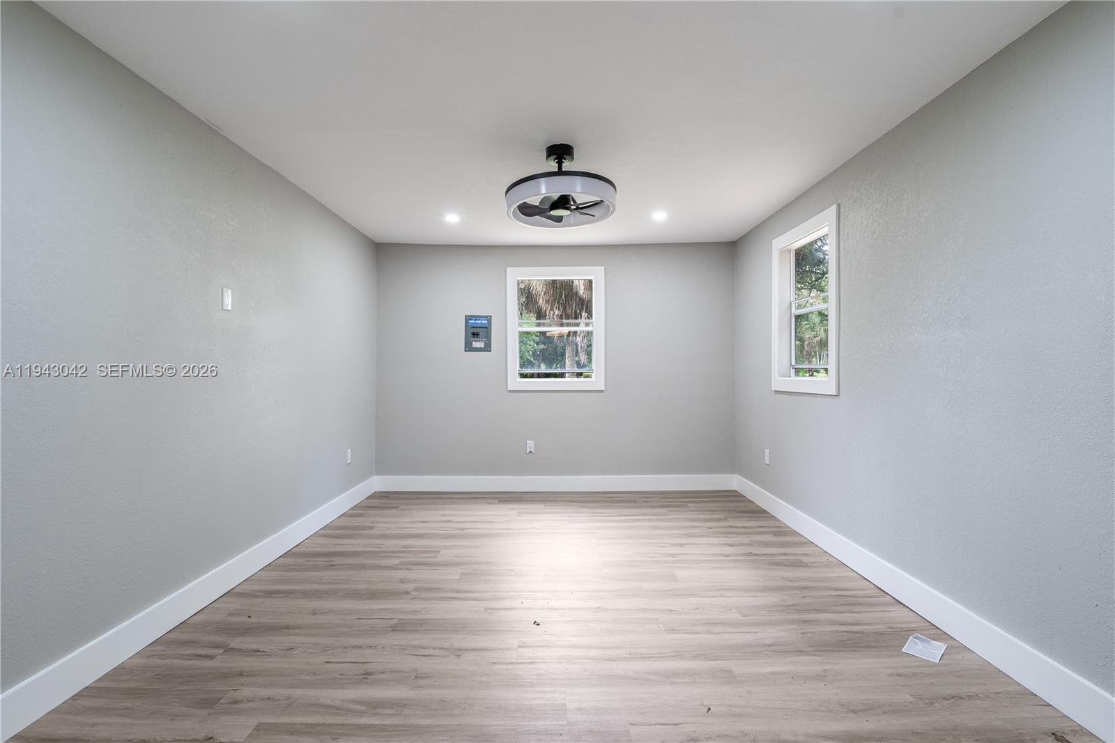 PALM BEACH FARMS CO 3 - Residential