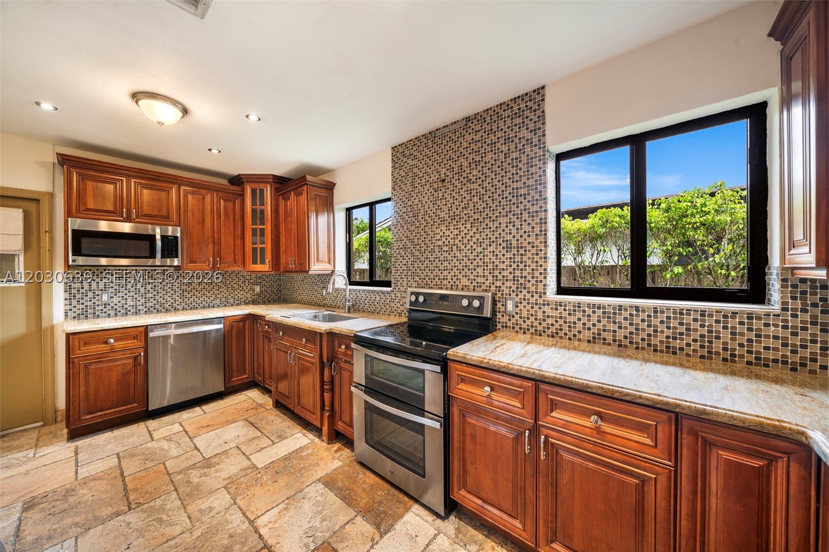 MERION PARK - Residential