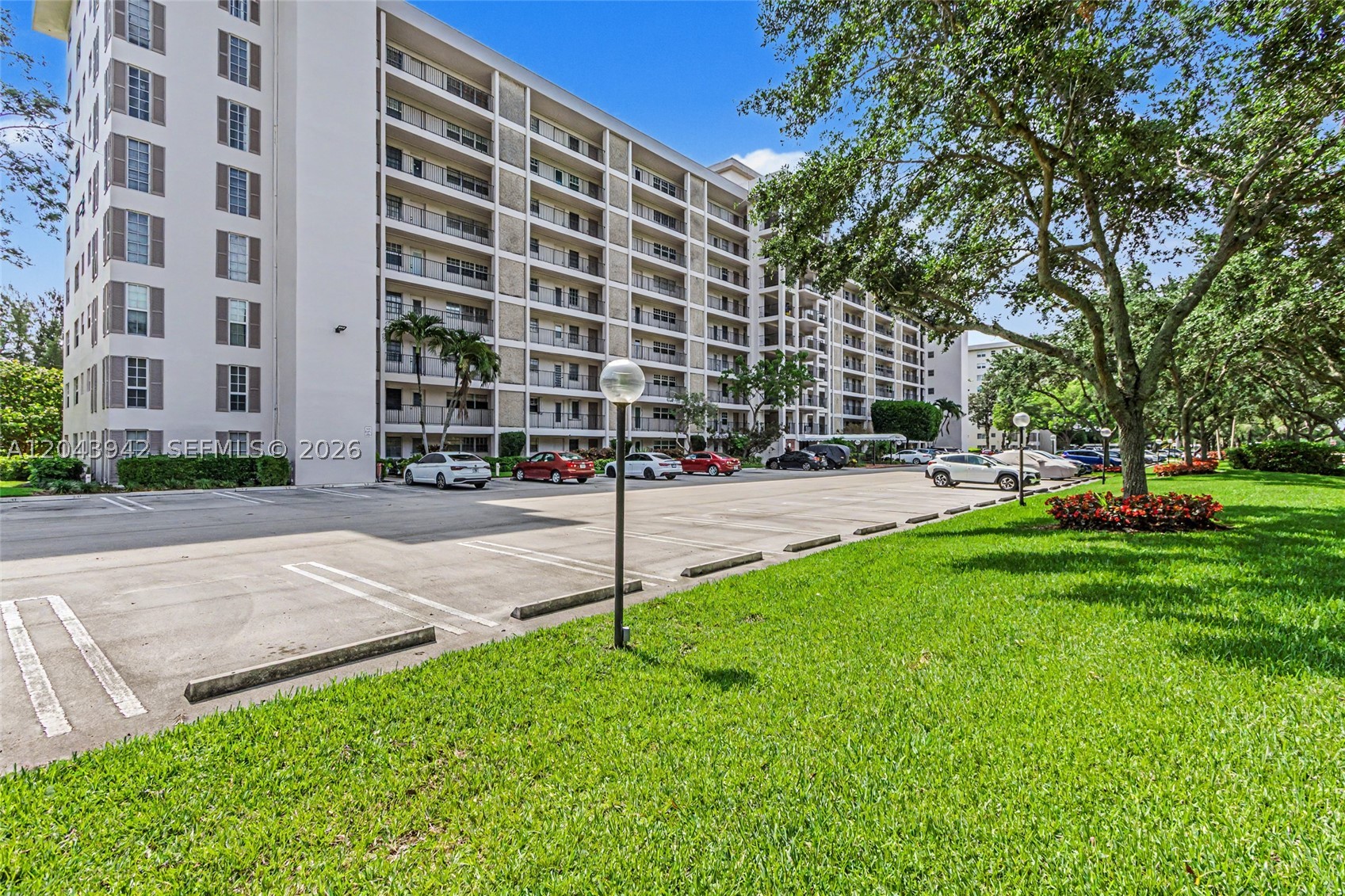Enjoy comfortable South Florida living in this beautifully renovated 2-bedroom, 2-bath condo located in Pompano Beach. Bright and inviting, the spacious layout is filled with natural light and offers an ideal setting for both relaxing and entertaining. Step onto your private screened balcony and take in tranquil fairway views in a peaceful setting. The updated kitchen features custom countertops, stainless steel appliances, and modern finishes throughout. The generous primary suite offers scenic views and ample closet space. Ideally situated just miles from the beach, close to shopping, dining, and entertainment.