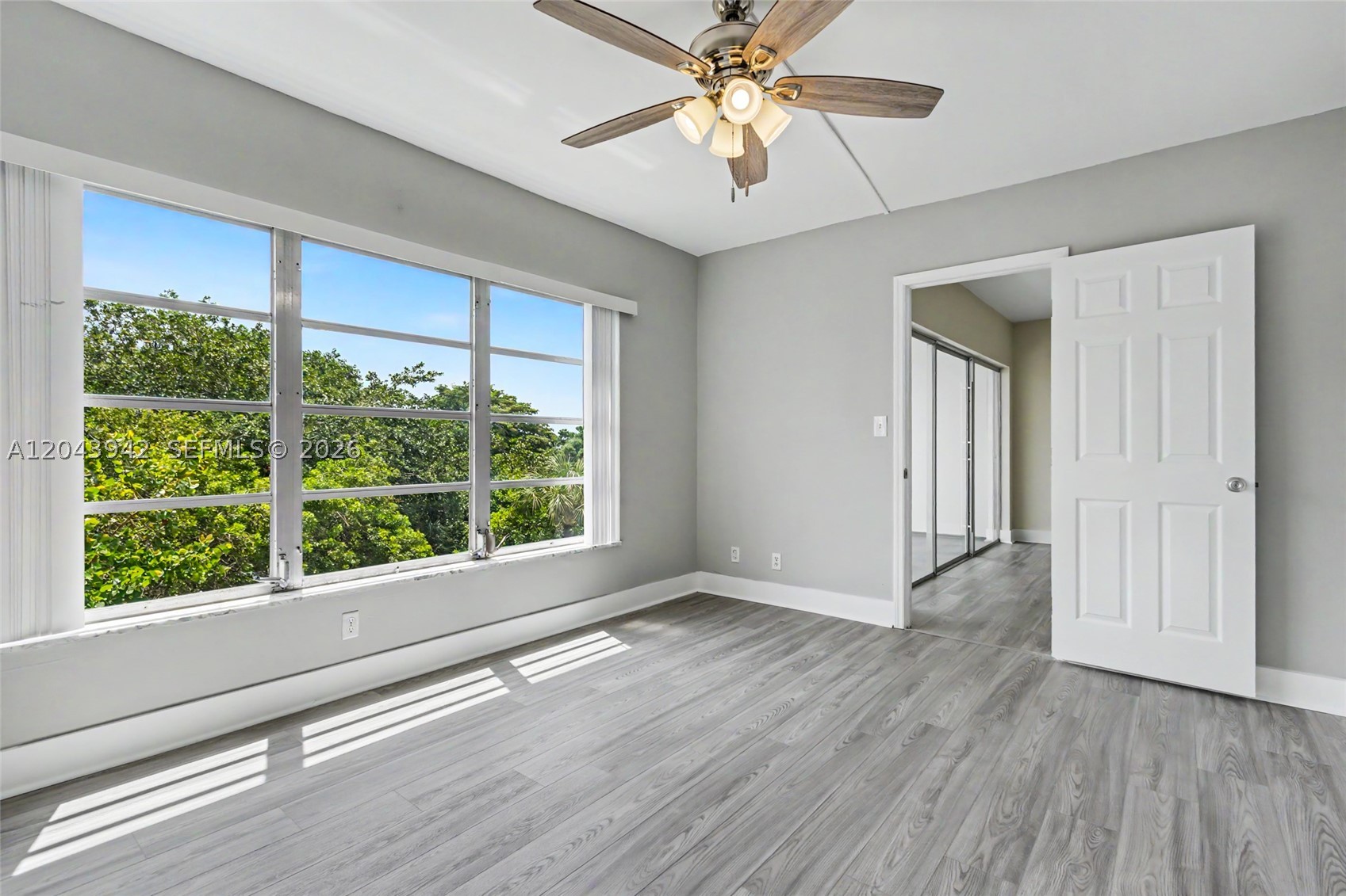 NO 12 PALM-AIRE COUNTRY C - Residential Lease