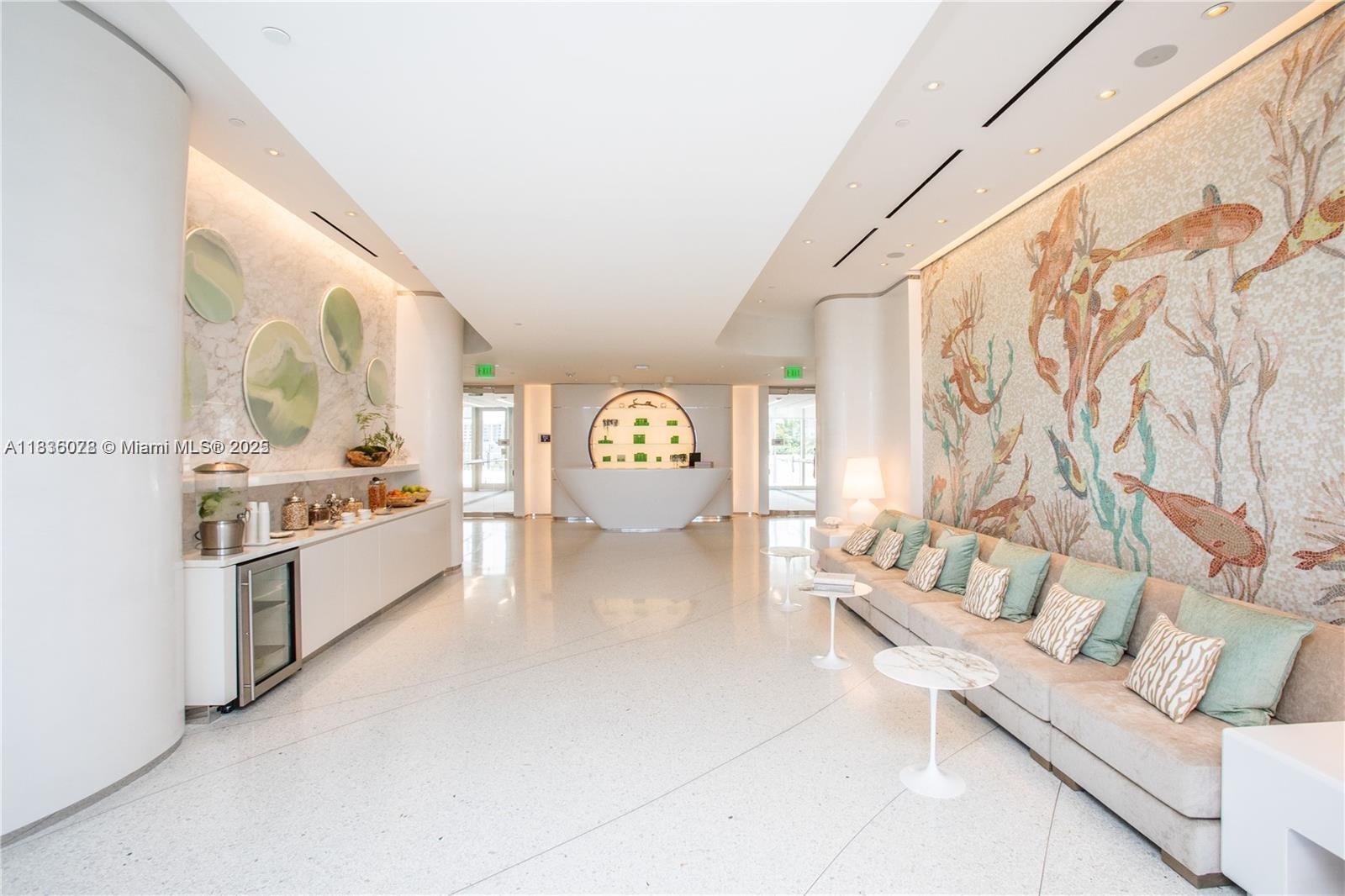 JADE SIGNATURE CONDO - Residential