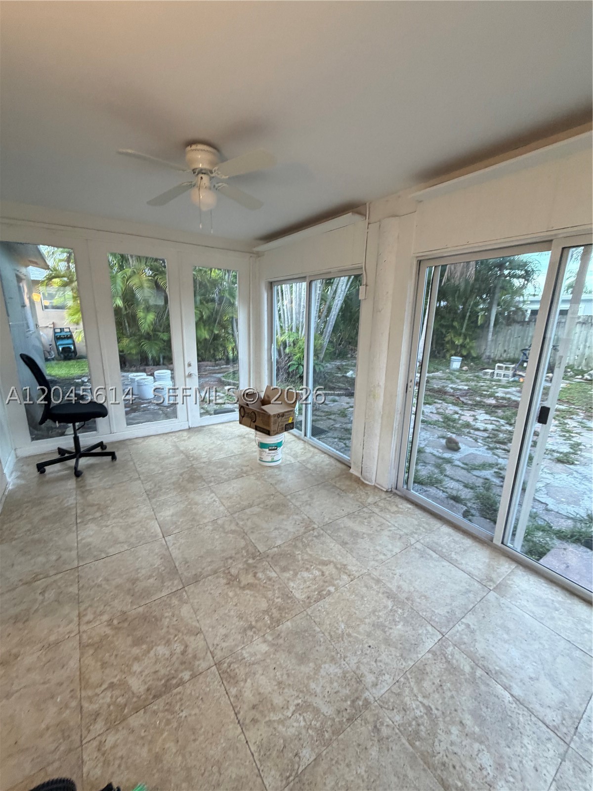 PARADISE GARDENS - Residential