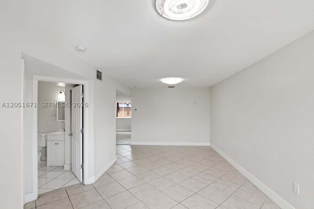 VISTA ALEGRE TOWNHOMES VI - Residential