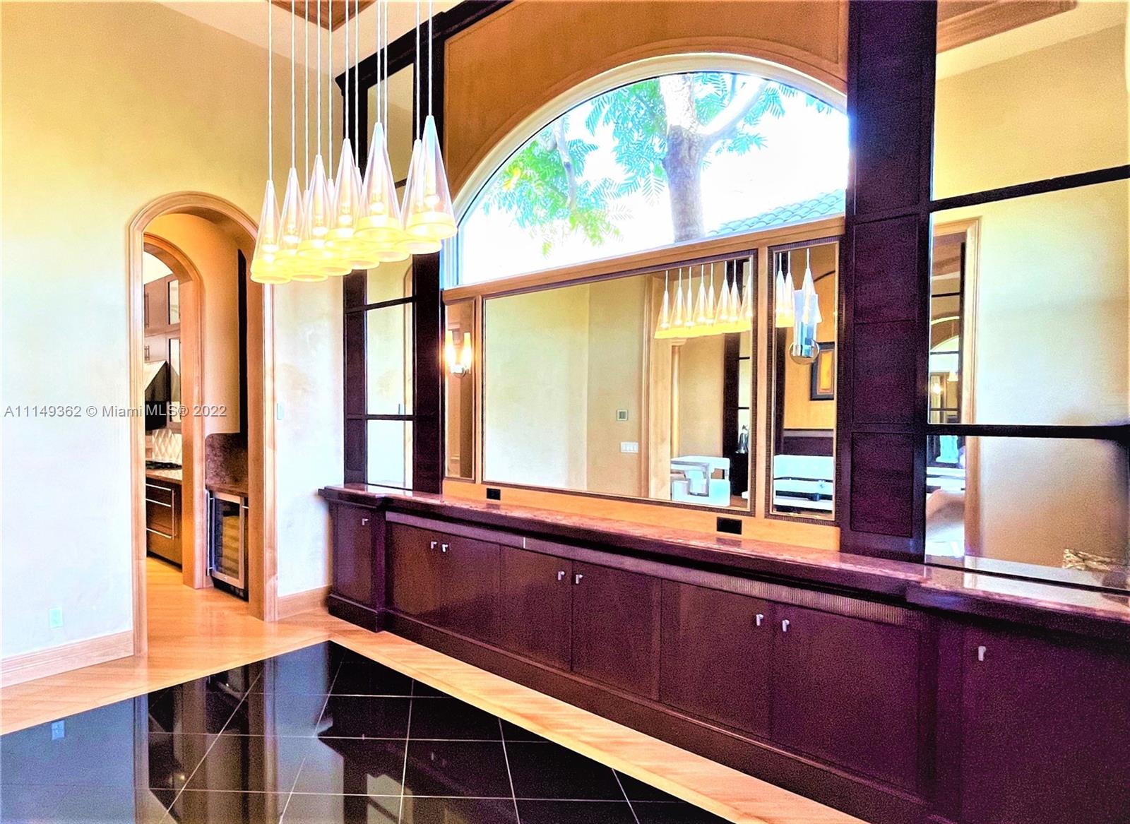 HAWKS LANDING/ENCLAVE - Residential