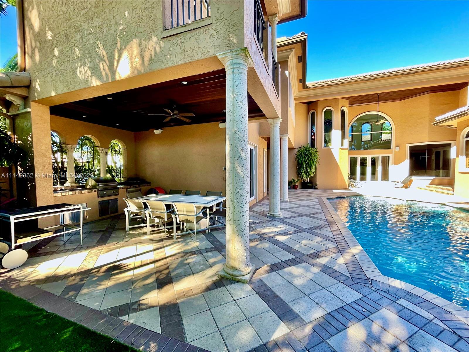 HAWKS LANDING/ENCLAVE - Residential