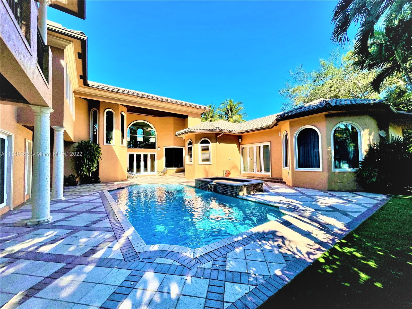HAWKS LANDING/ENCLAVE - Residential