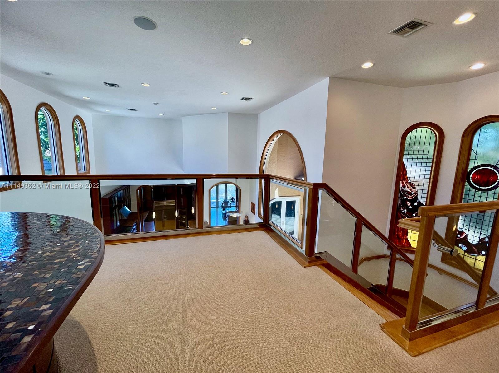 HAWKS LANDING/ENCLAVE - Residential