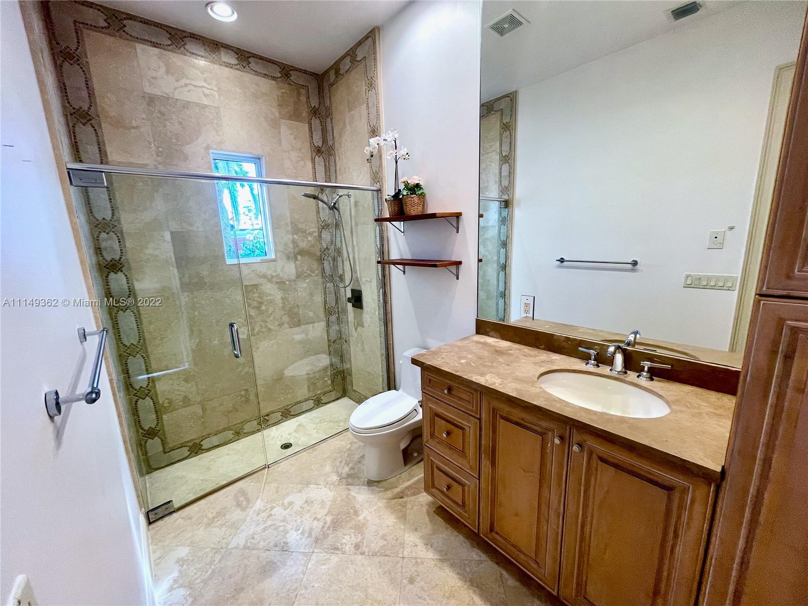 HAWKS LANDING/ENCLAVE - Residential
