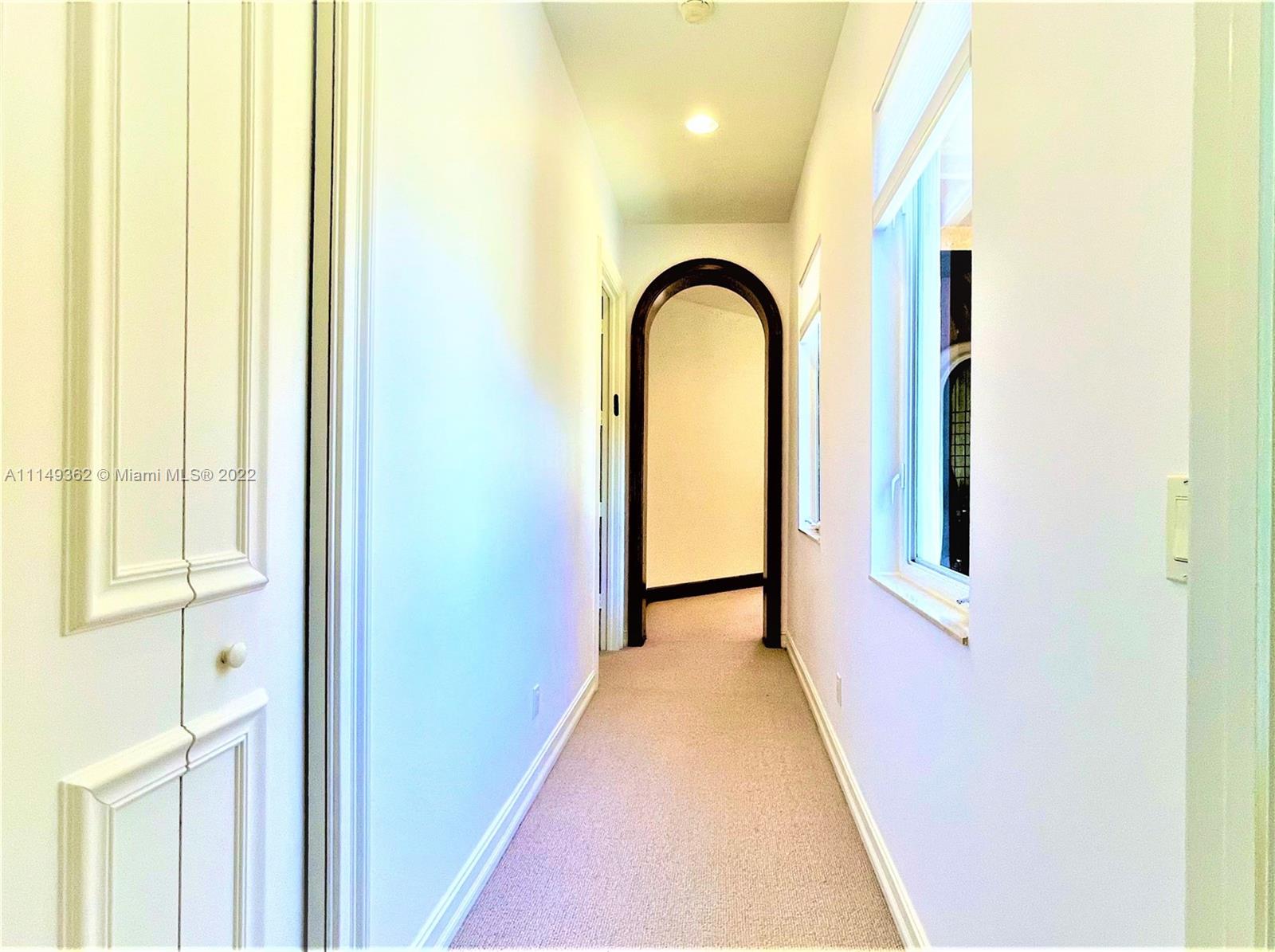 HAWKS LANDING/ENCLAVE - Residential