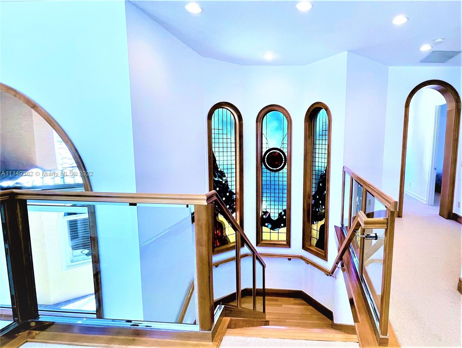 HAWKS LANDING/ENCLAVE - Residential