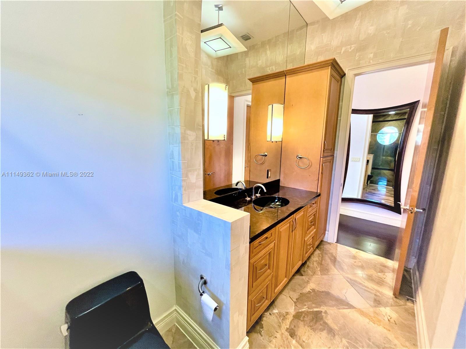 HAWKS LANDING/ENCLAVE - Residential