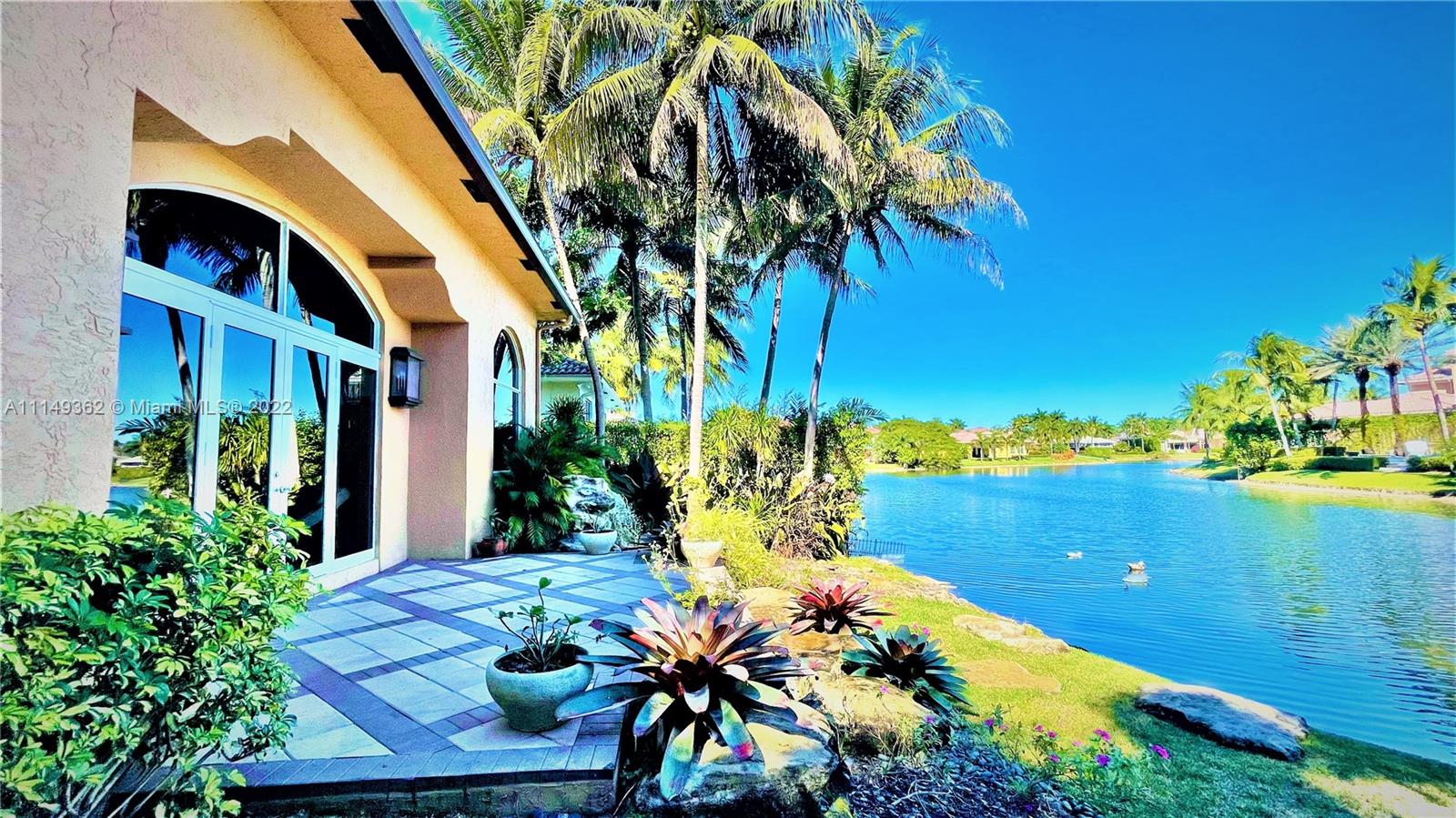 HAWKS LANDING/ENCLAVE - Residential