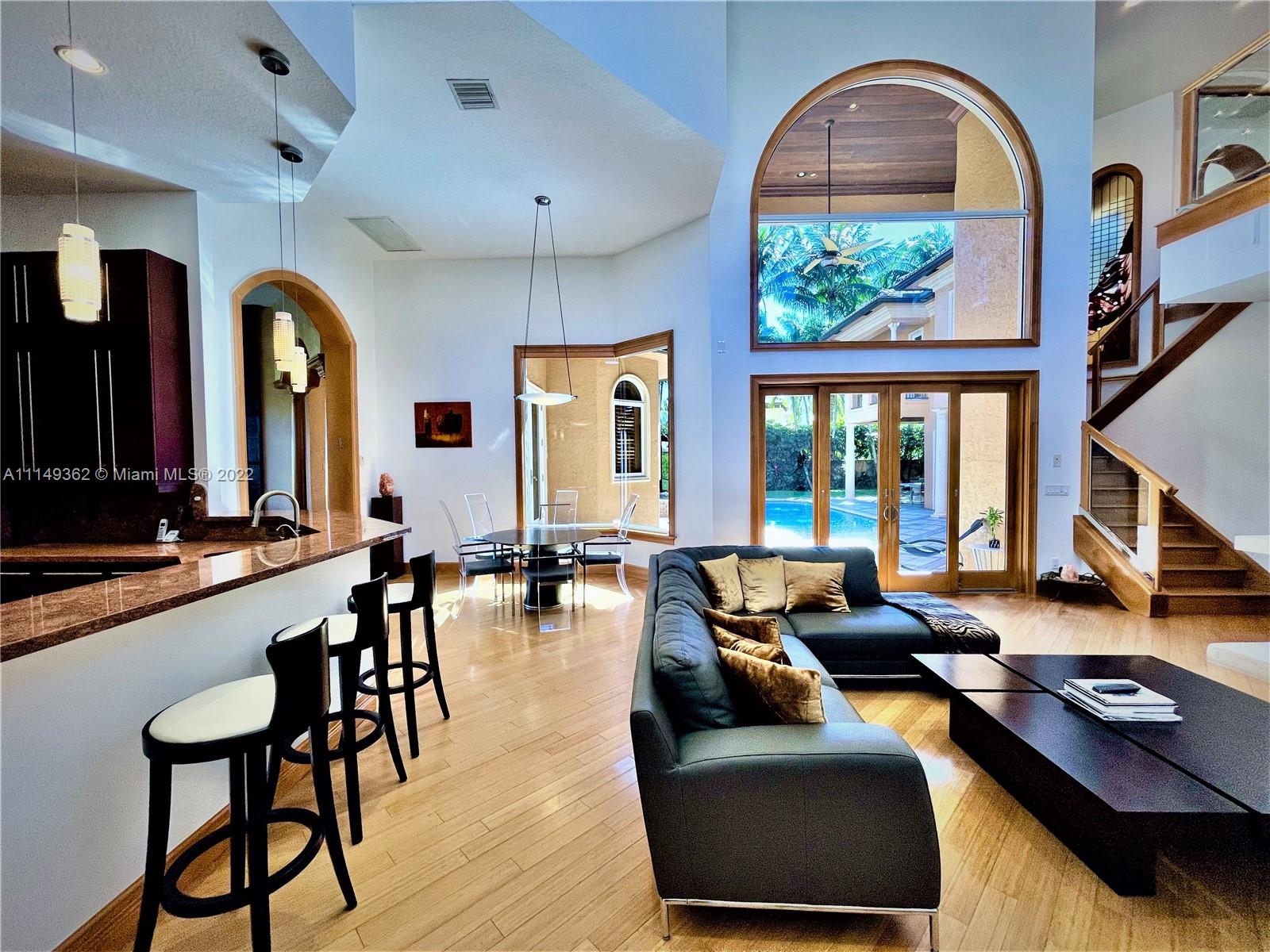 HAWKS LANDING/ENCLAVE - Residential
