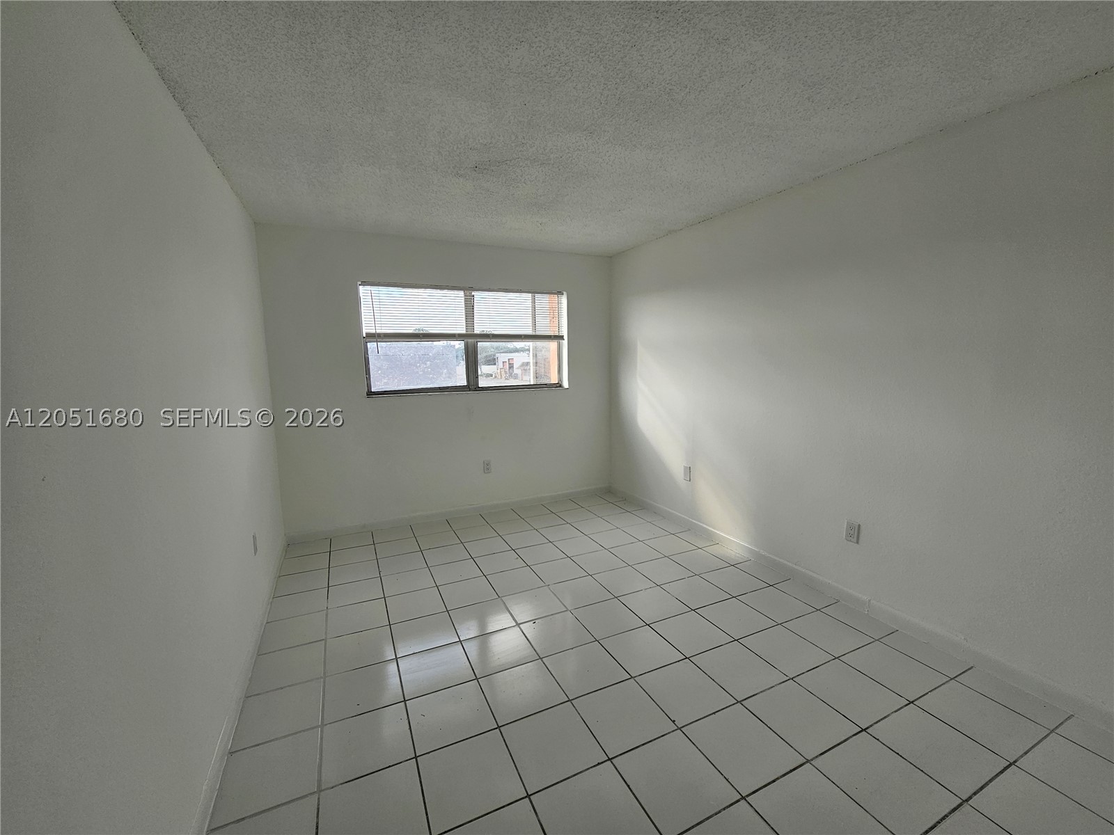 SUNSET HILLS I CONDO - Residential