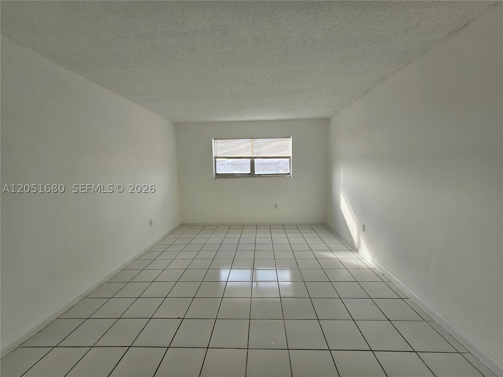 SUNSET HILLS I CONDO - Residential