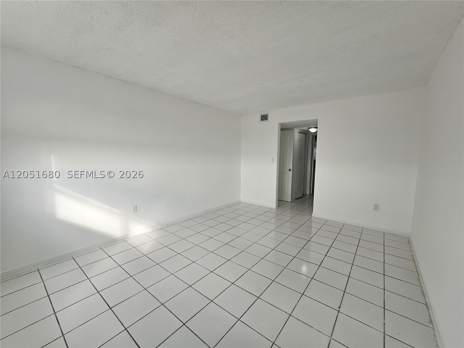 SUNSET HILLS I CONDO - Residential
