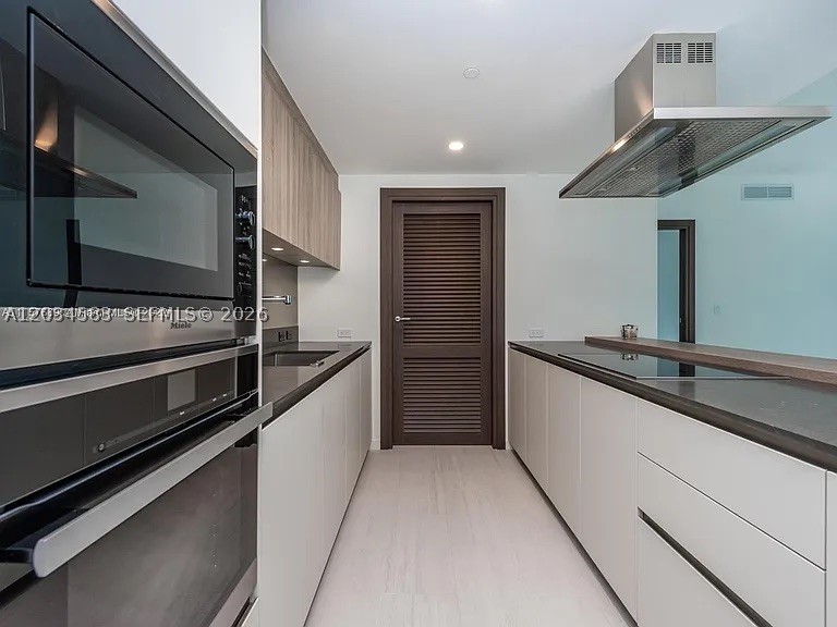 BRICKELL FLATIRON CONDO - Residential