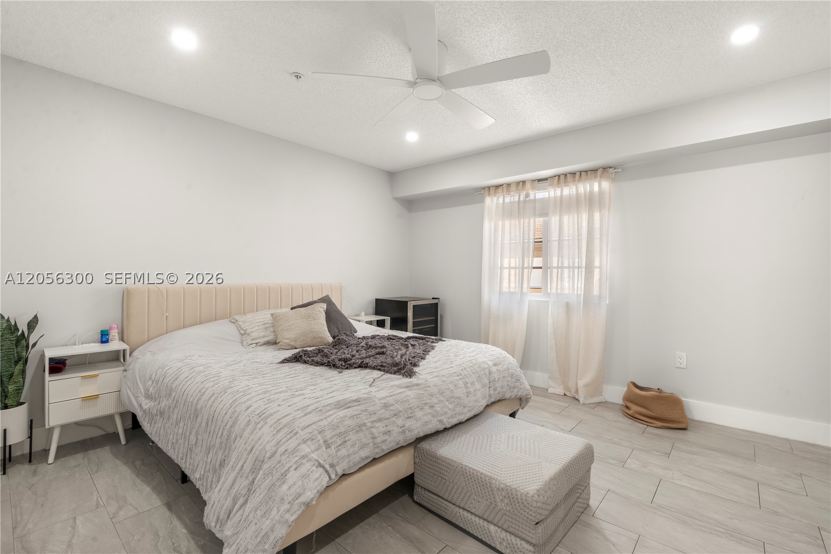 AVENTI AT AVENTURA CONDO - Residential