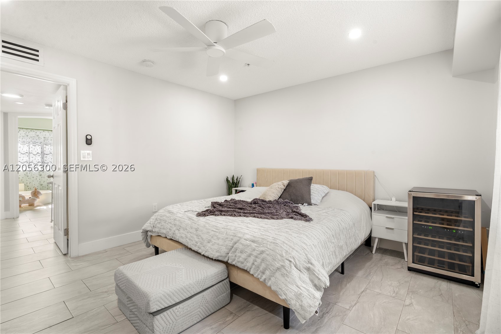 AVENTI AT AVENTURA CONDO - Residential