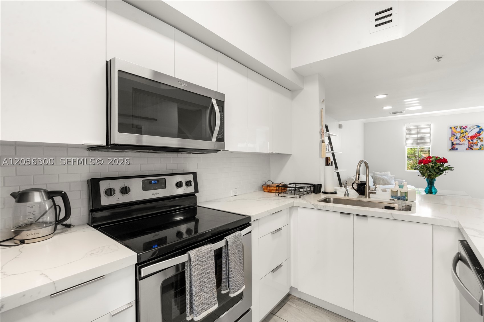 AVENTI AT AVENTURA CONDO - Residential