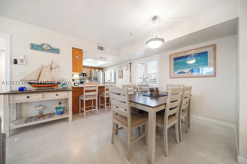 CATAMARAN LL CONDOMINIUM - Residential