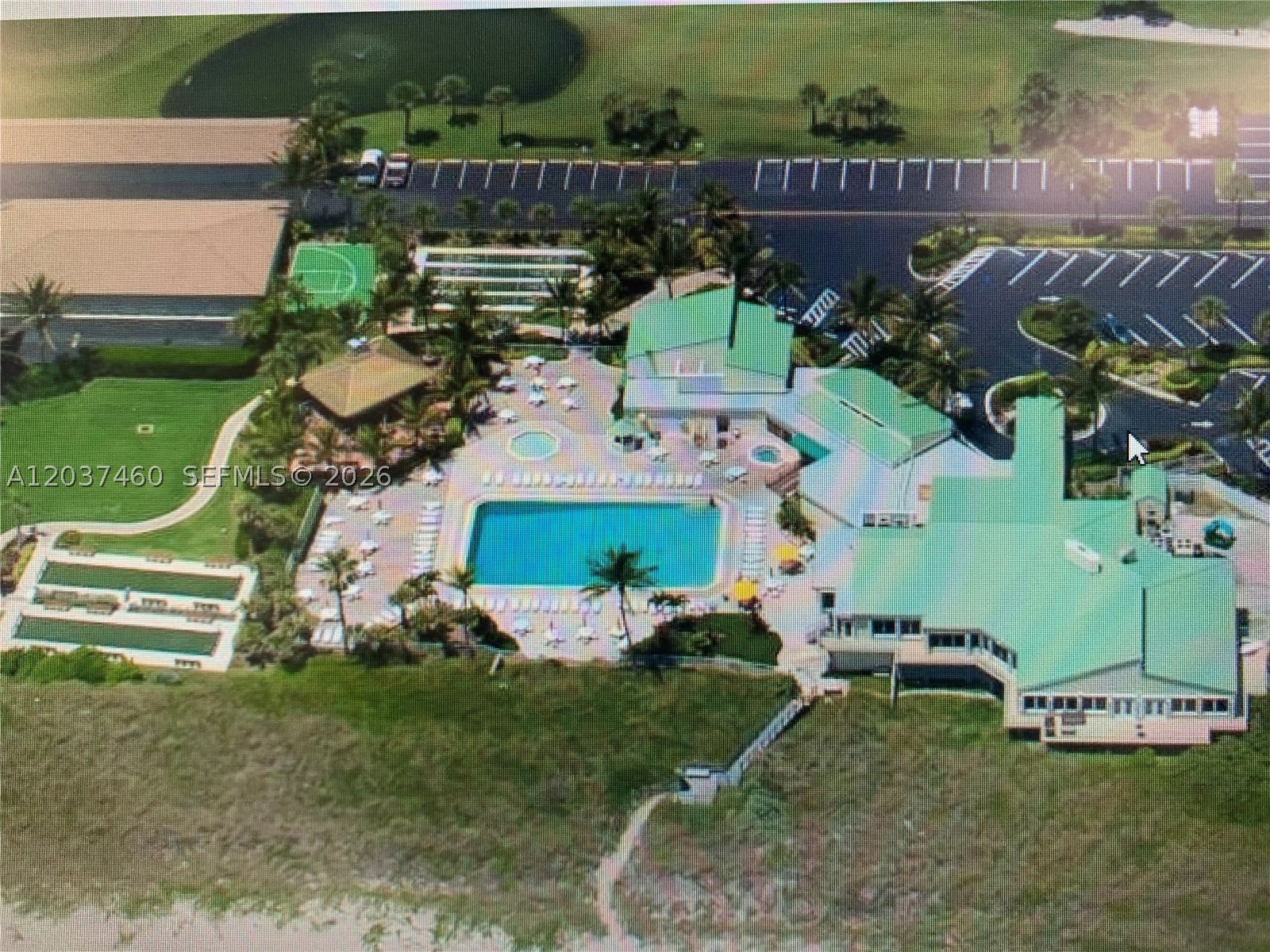 CATAMARAN LL CONDOMINIUM - Residential