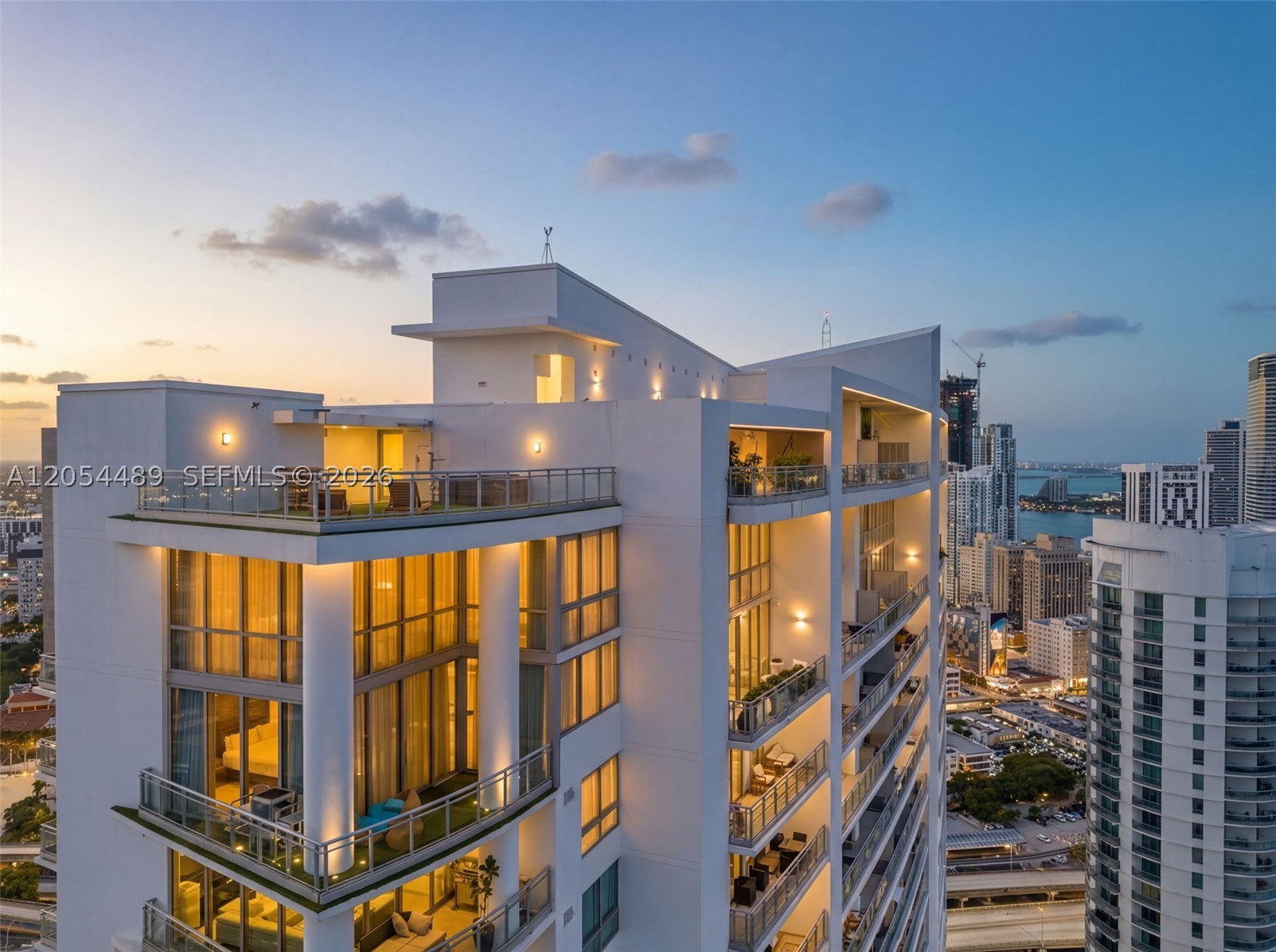 IVY CONDO - Residential
