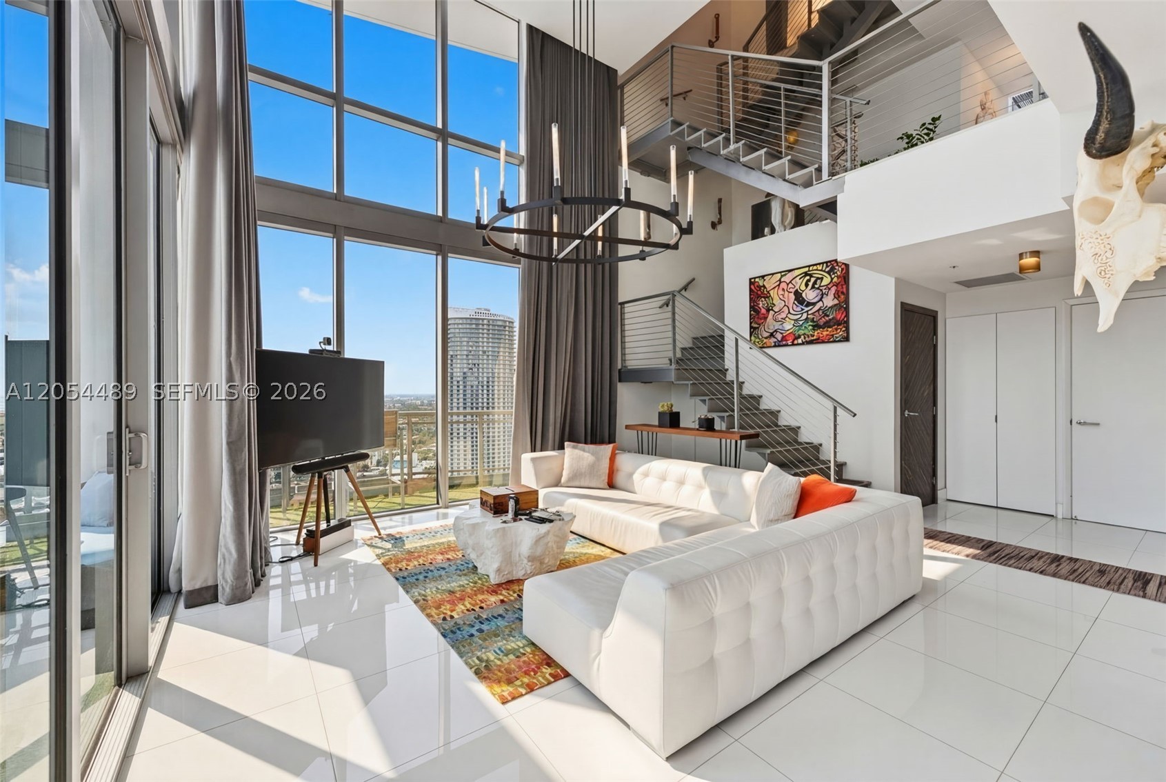 IVY CONDO - Residential