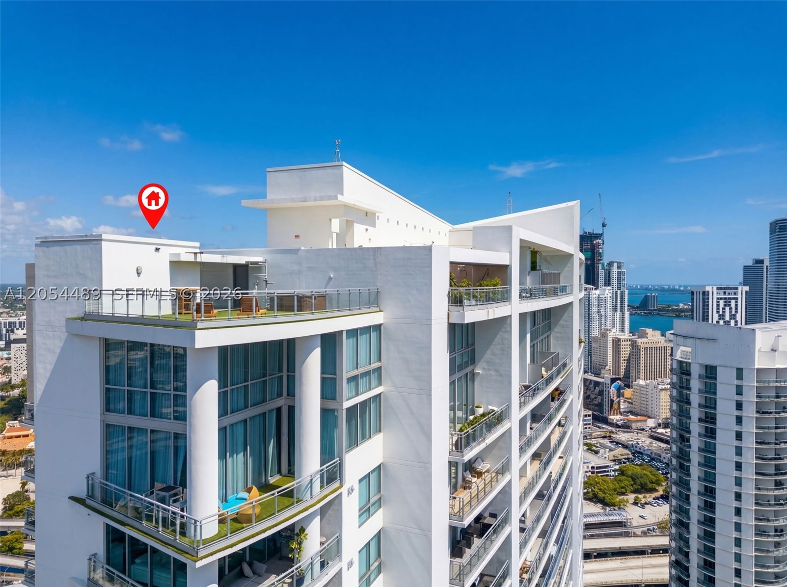 IVY CONDO - Residential