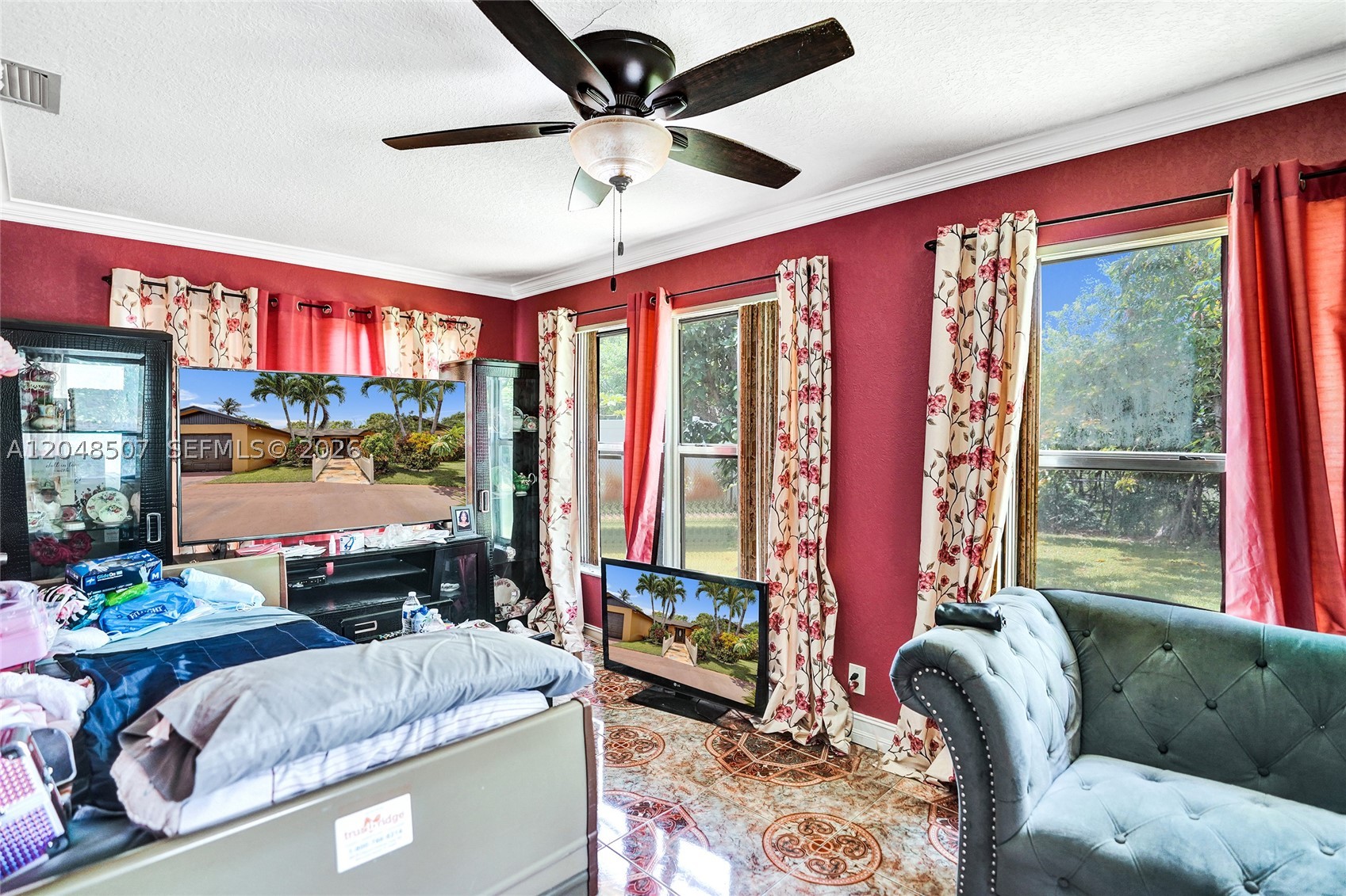 BOCA TRAILS 2 - Residential
