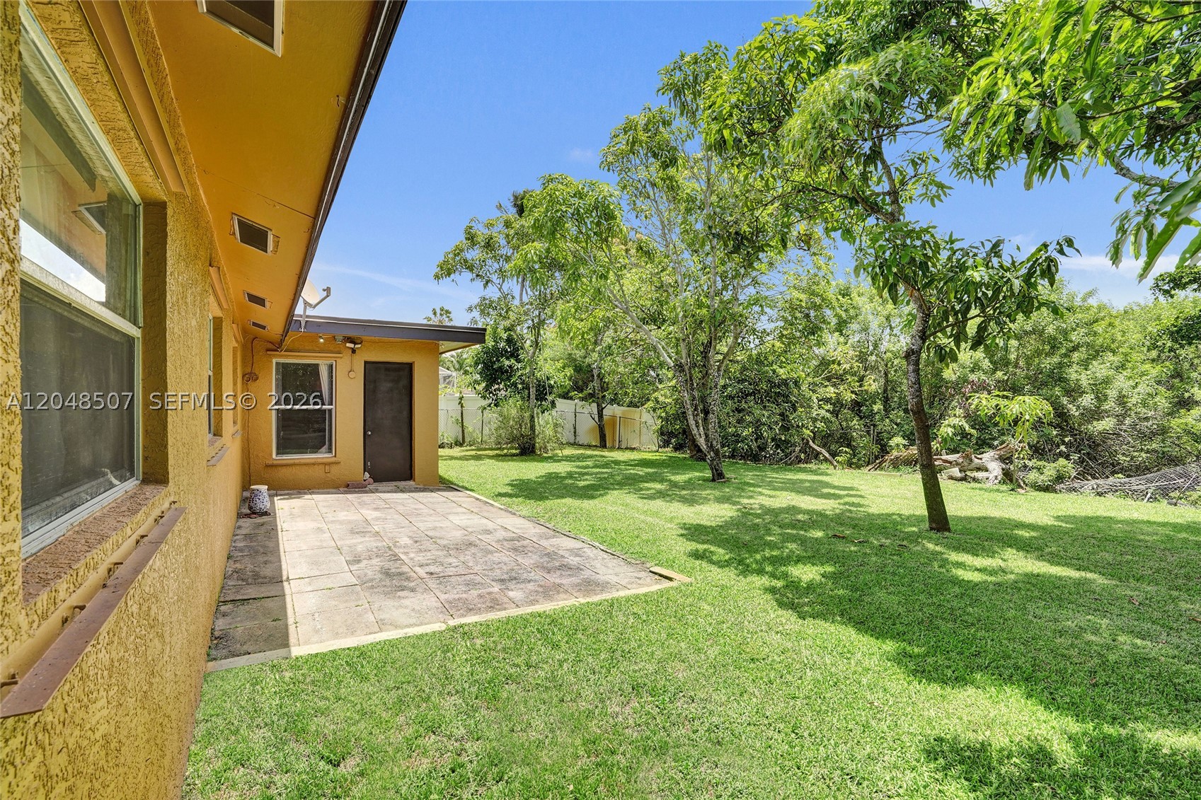 BOCA TRAILS 2 - Residential