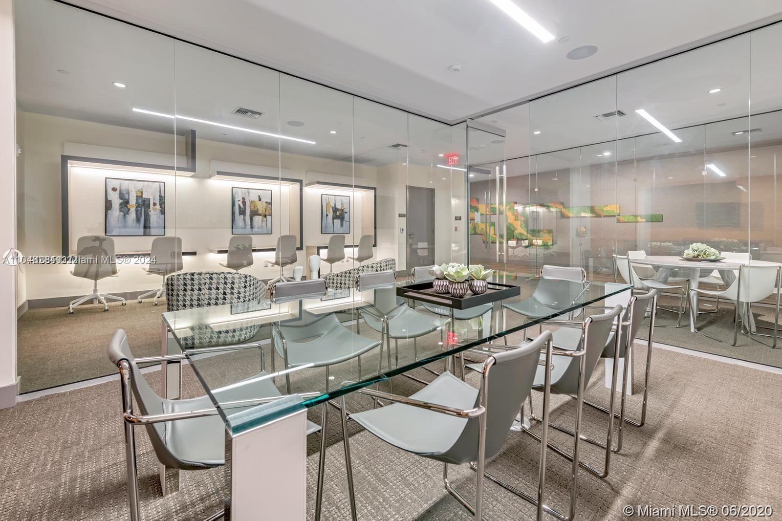 5350 PARK CONDO - Residential