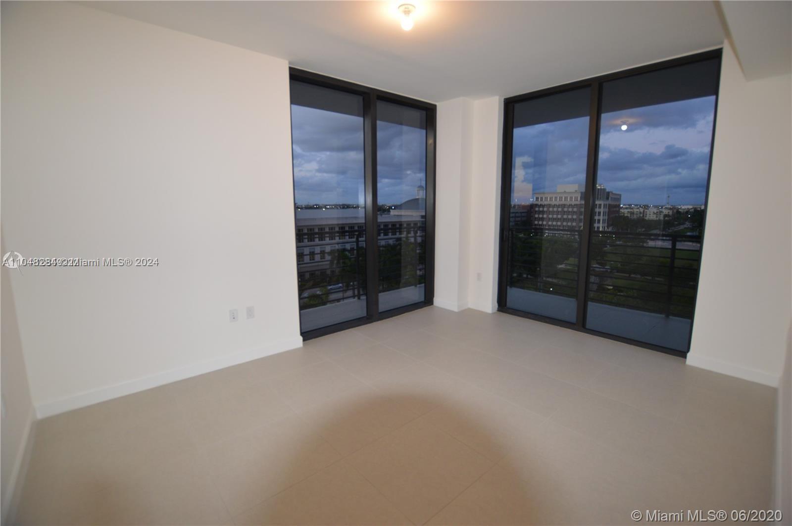 5350 PARK CONDO - Residential