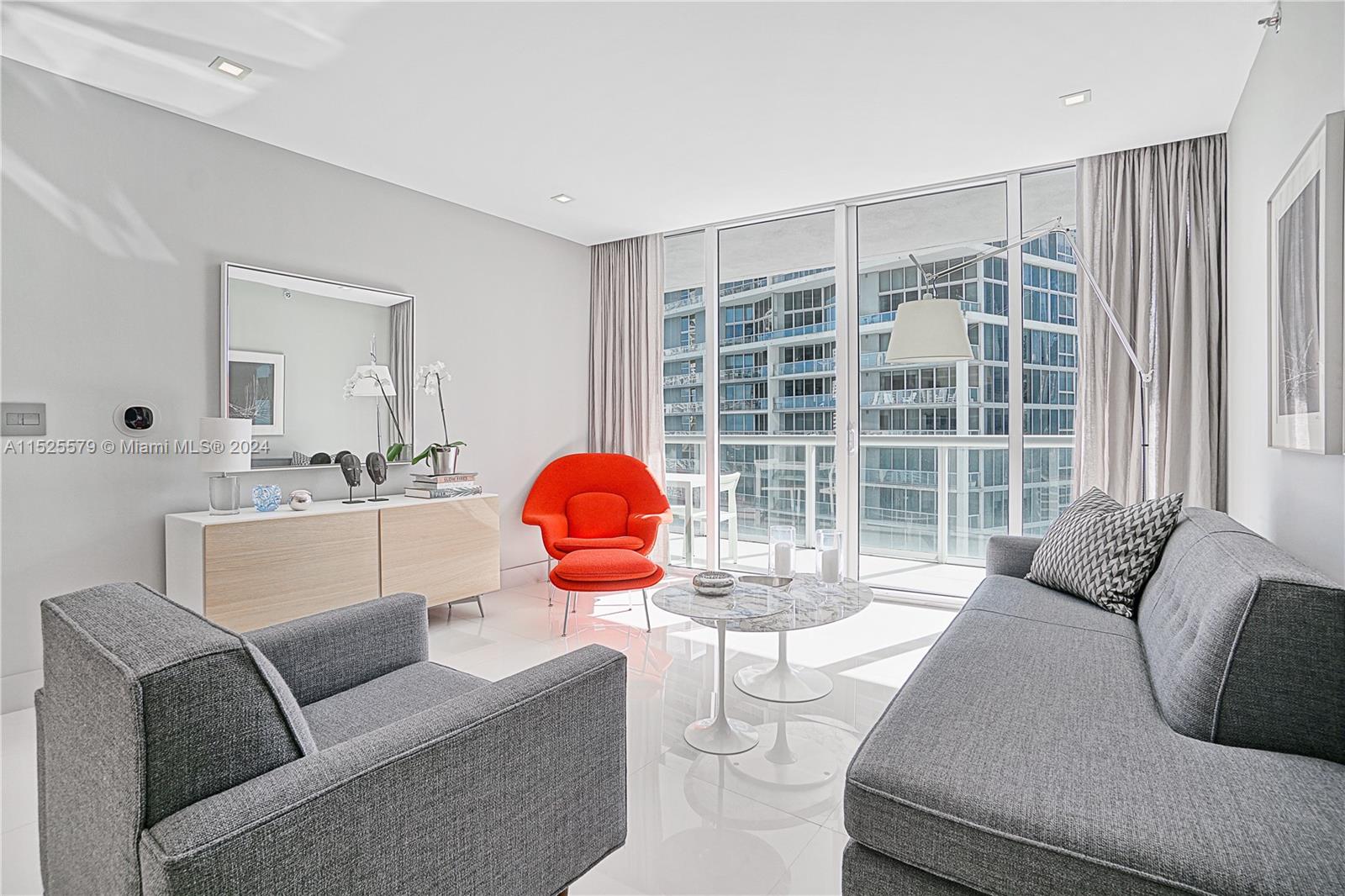 ICONBRICKELL CONDO NO 1 - Residential Lease