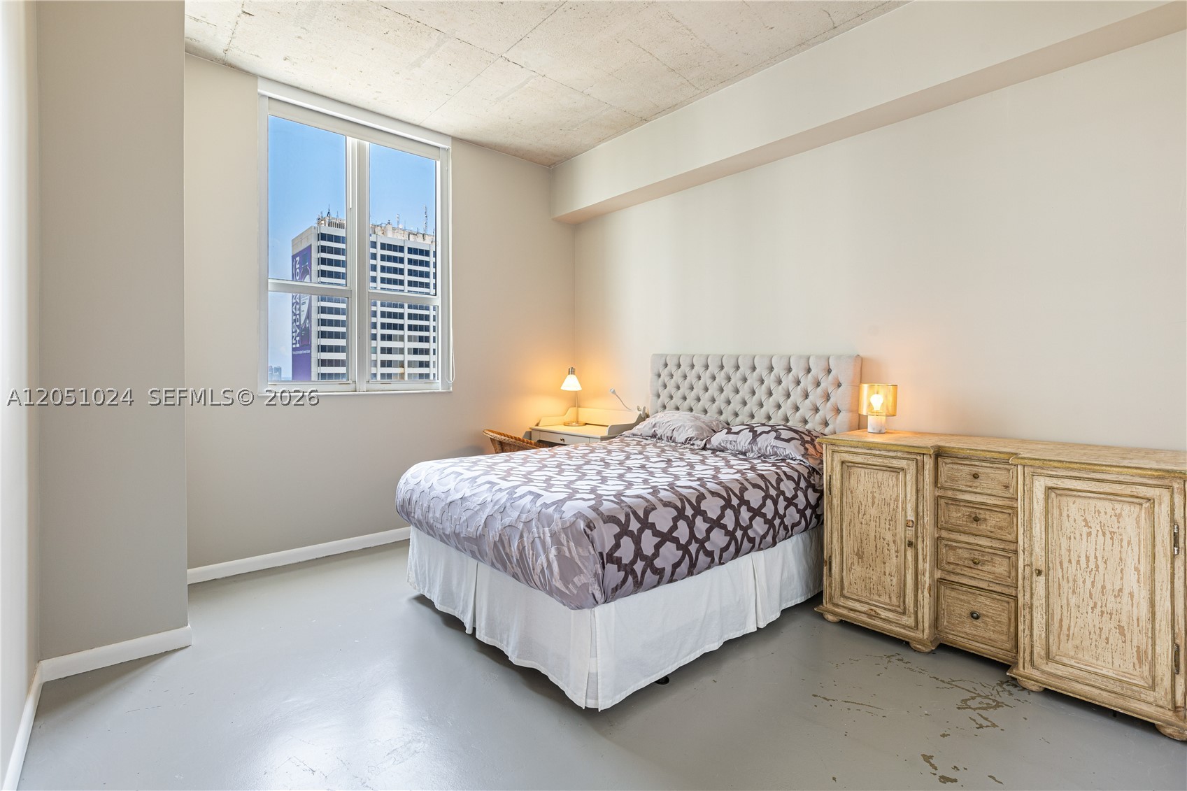 THE LOFT DOWNTOWN II COND - Residential Lease