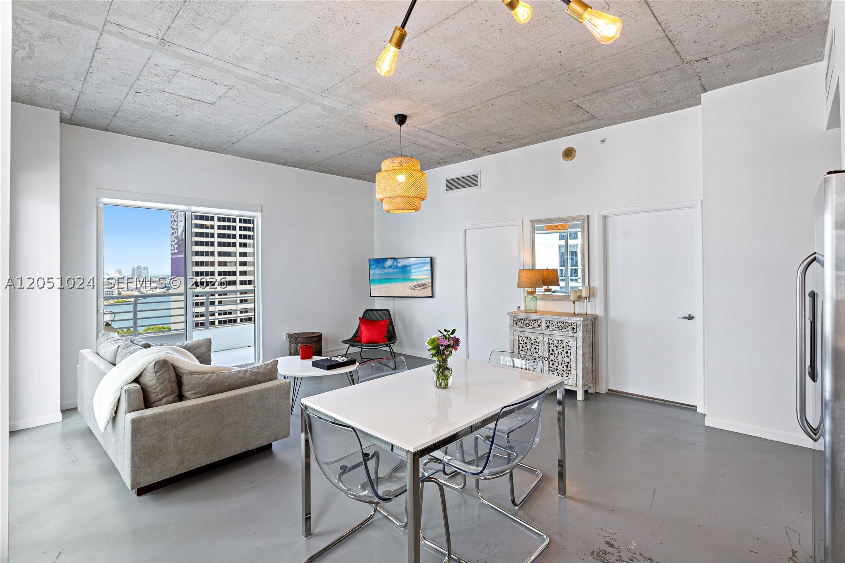 THE LOFT DOWNTOWN II COND - Residential Lease