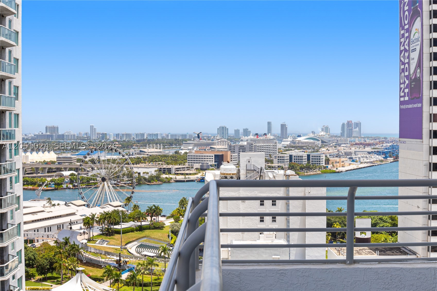 Fully furnished, turn-key 2 full bedrooms 2 bath corner unit with wrap-around balcony with views of the Miami Skyline and Biscayne Bay. Enjoy urban living at its finest. White Italian kitchen cabinets, stone countertop and stainless steel appliances, and vaulted ceilings. Building amenities incl.: a lap pool with gazebo, jacuzzi, rooftop gym, and sauna and the rooftop pool. 24 hrs security and concierge. Located in the heart of Downtown Miami within walking distance to Arena, Performance Center, Museums, and Brickell Village and minutes to SoBe, Key Biscayne, Design District, Wynwood, Gables, and Airport. Parking is an additional $65.