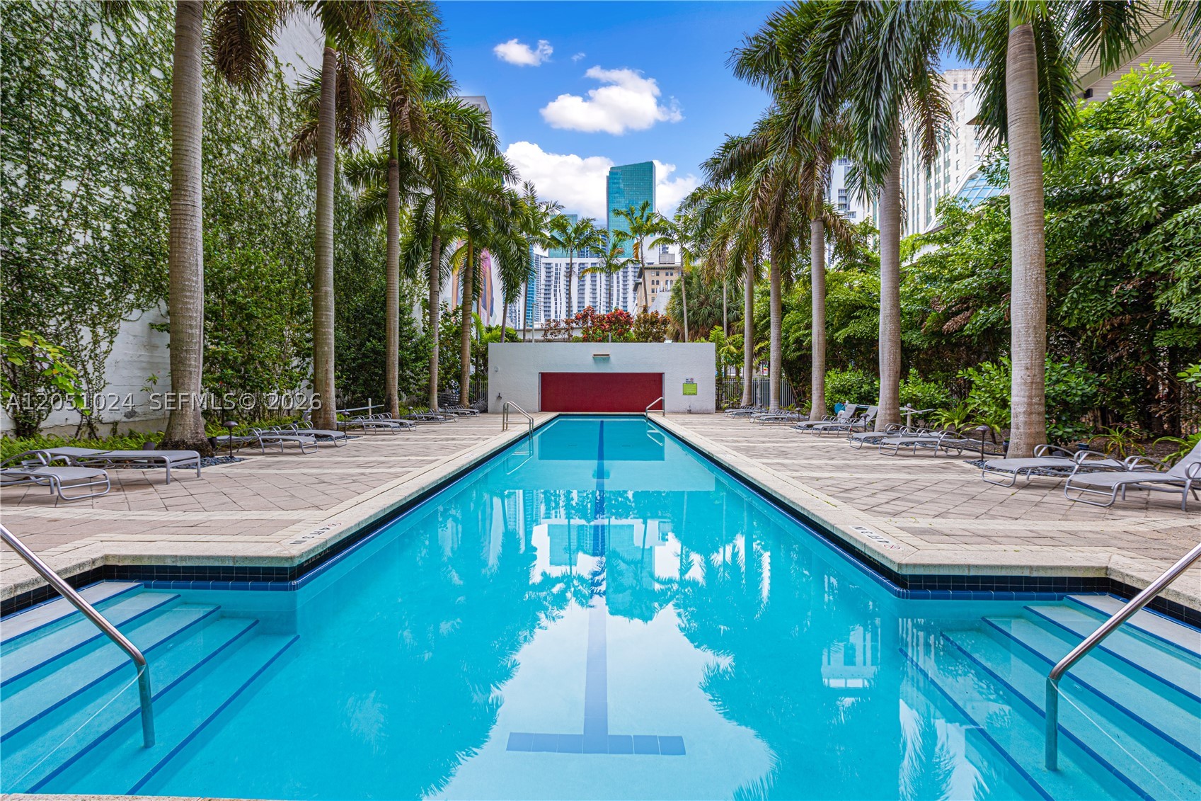 THE LOFT DOWNTOWN II COND - Residential Lease