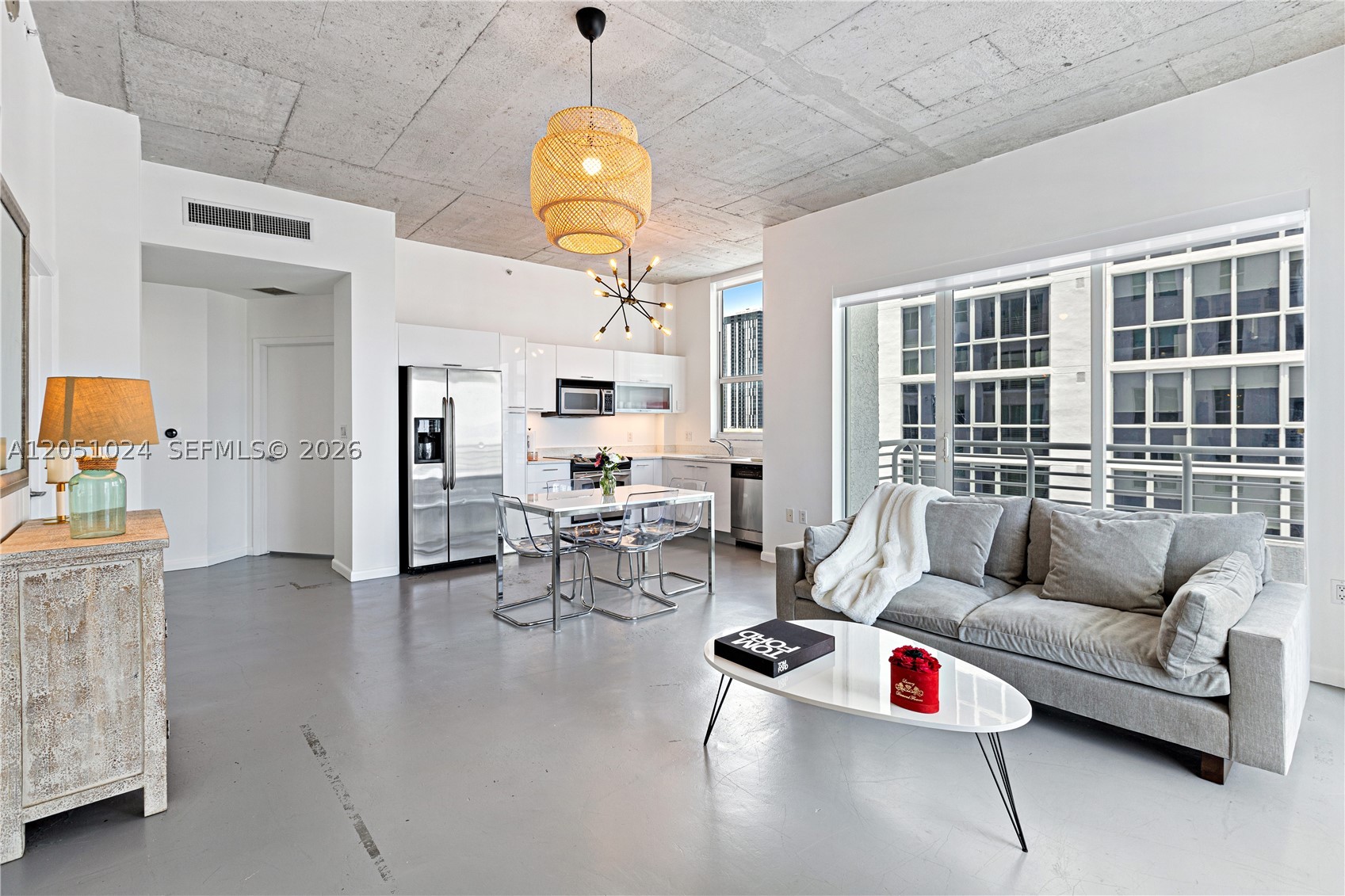 THE LOFT DOWNTOWN II COND - Residential Lease