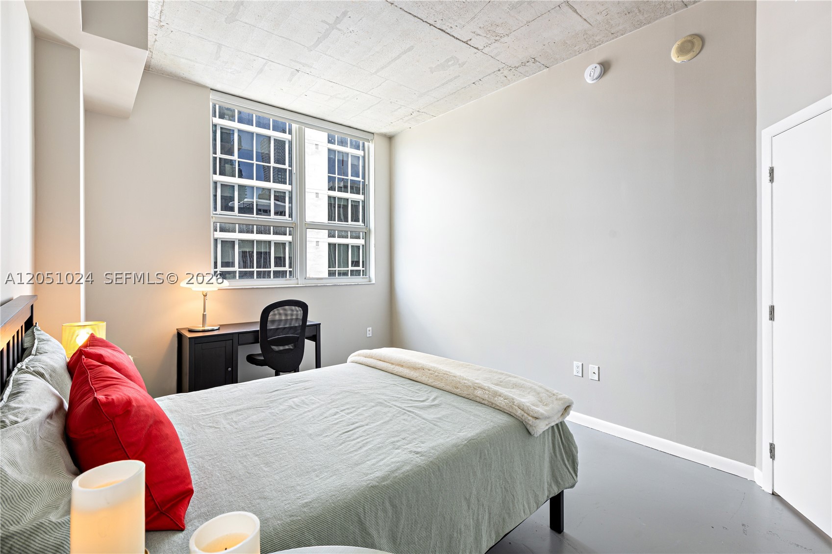 THE LOFT DOWNTOWN II COND - Residential Lease