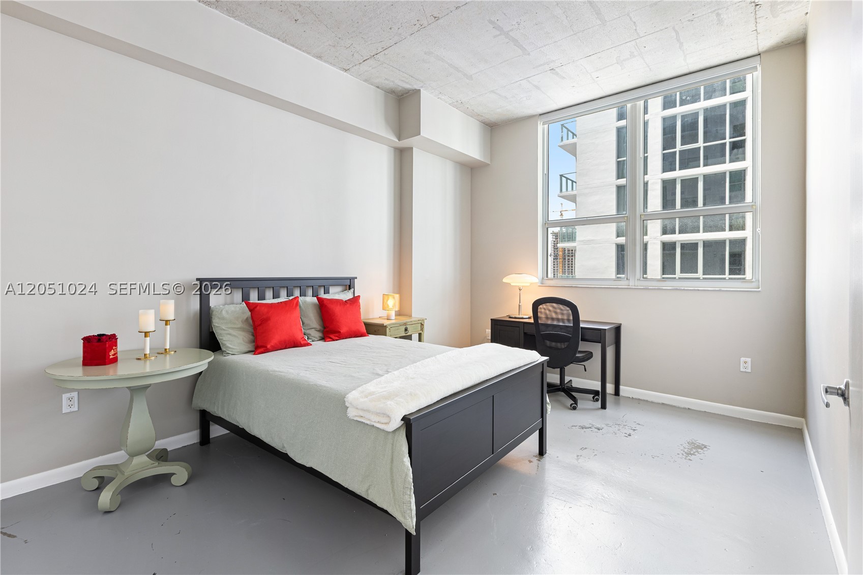 THE LOFT DOWNTOWN II COND - Residential Lease
