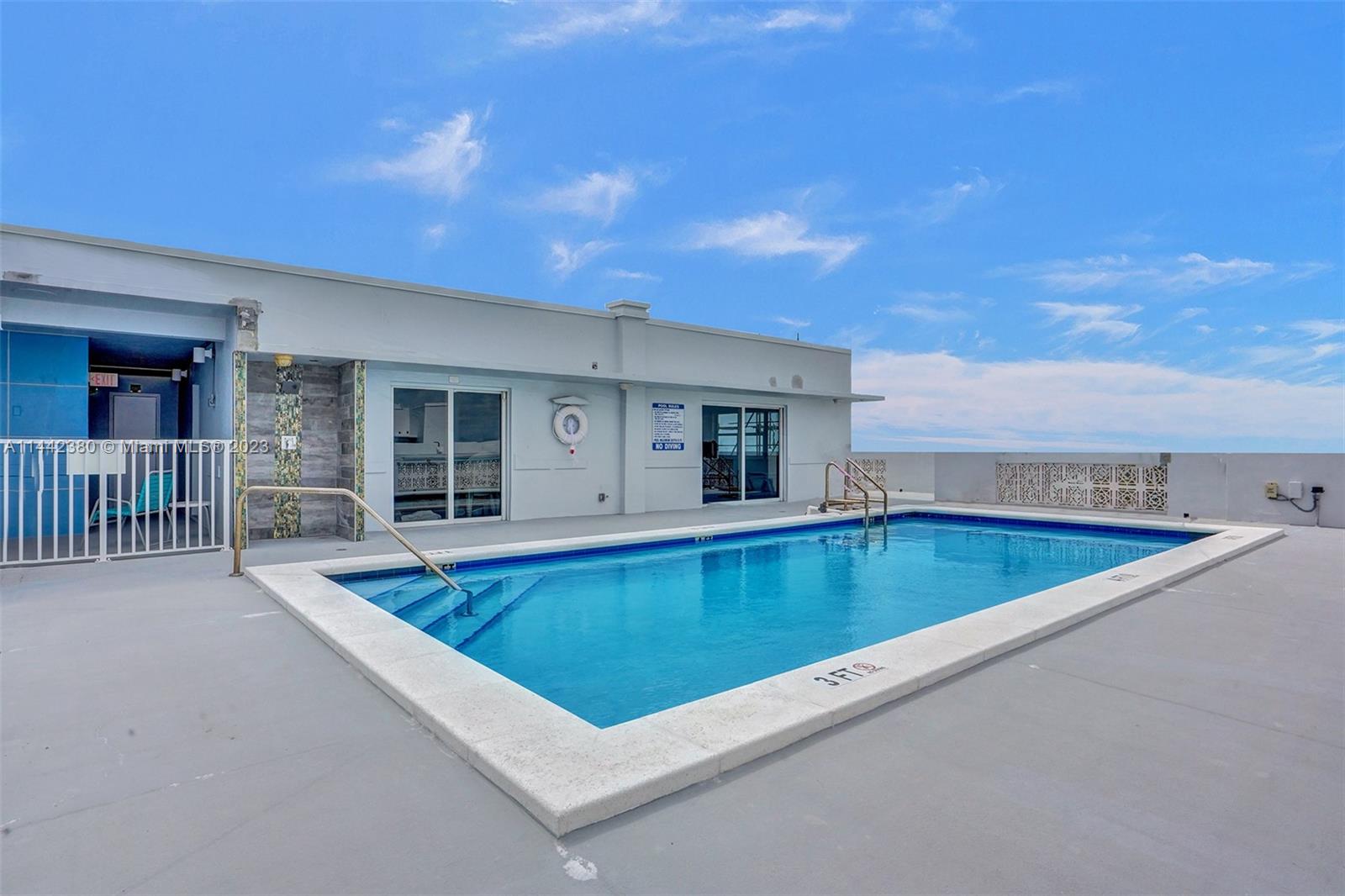 BAKER TOWERS CONDO - Residential