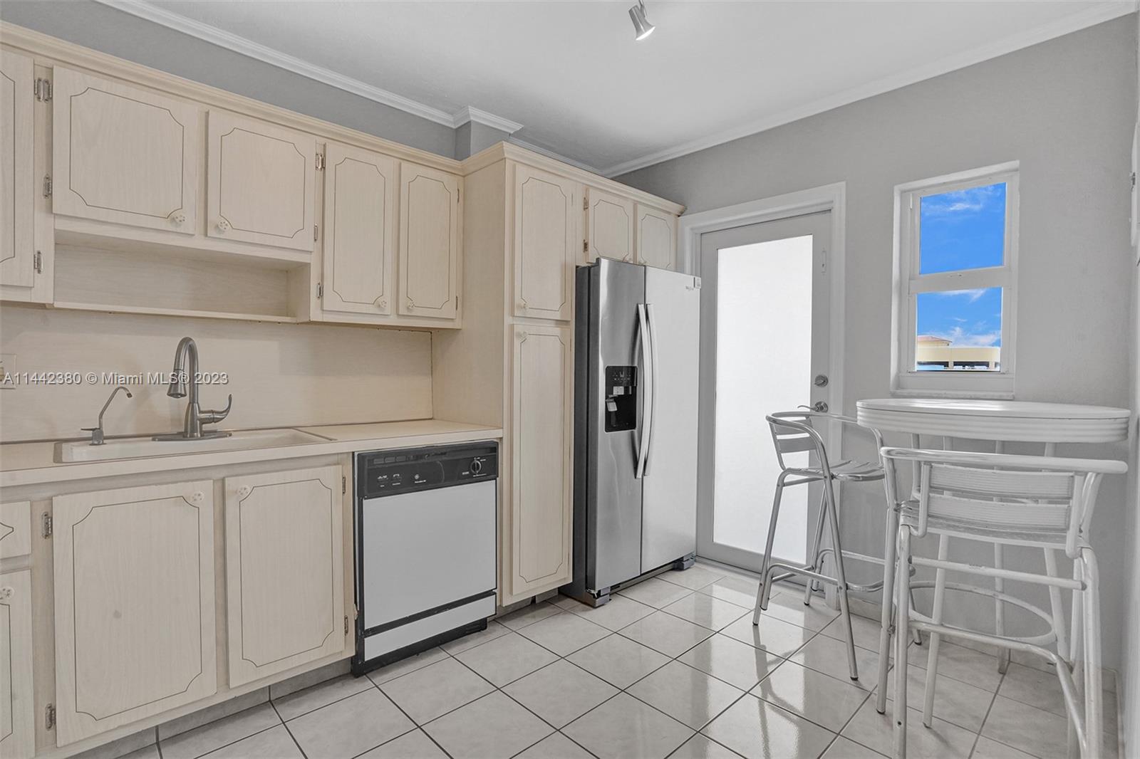 BAKER TOWERS CONDO - Residential