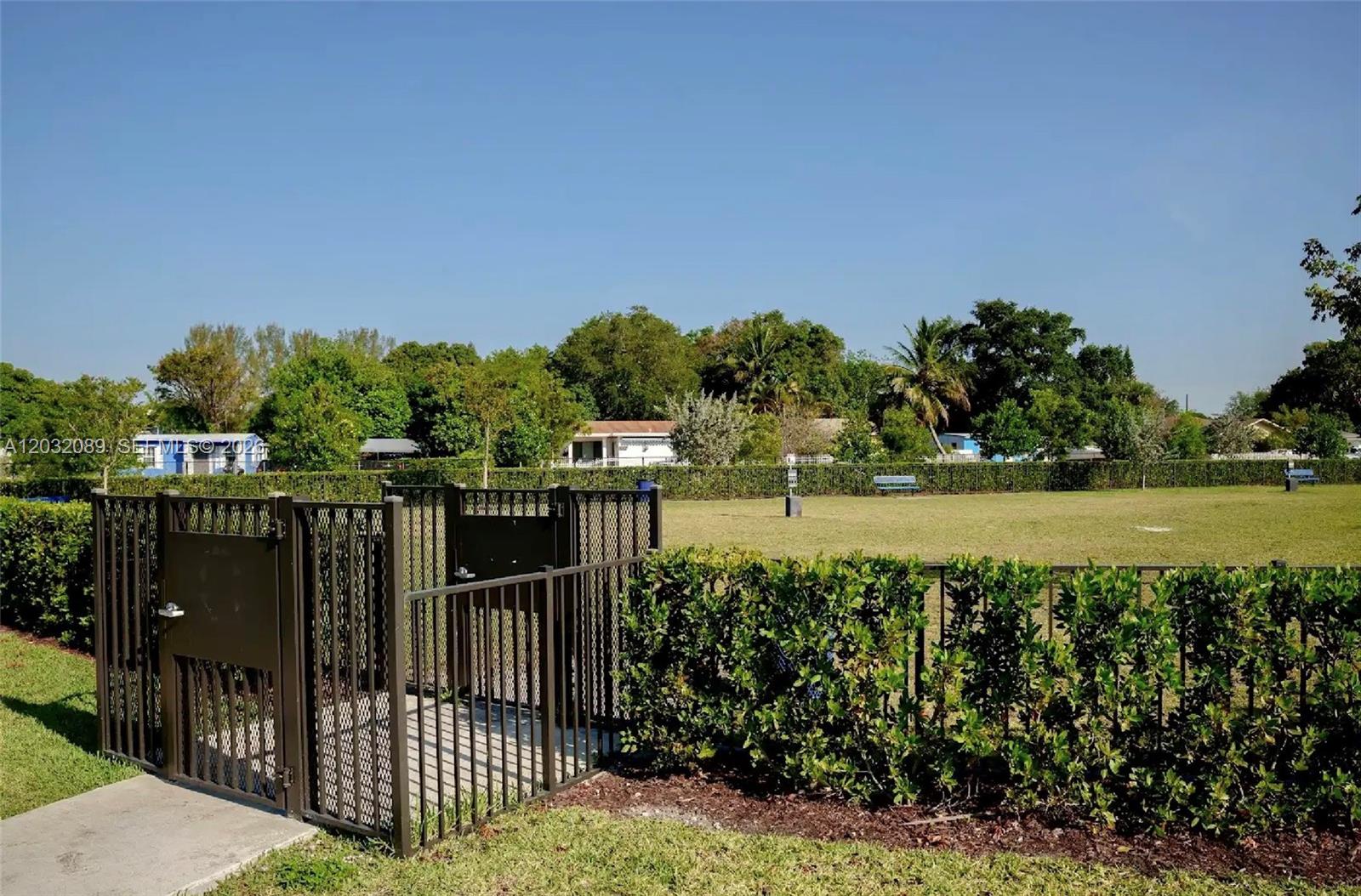 GOLF PARK SEC 1 - Residential